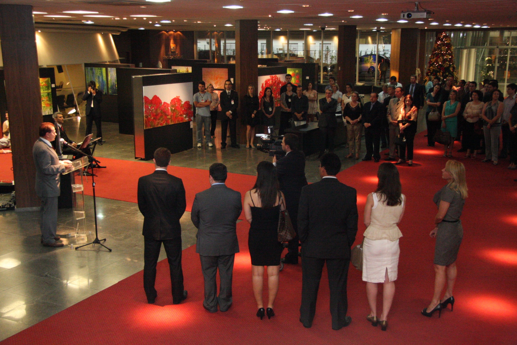 Lançamento do livro: Santa Catarina nas Relações Internacionais - Desafios da Assembleia Legislativa do Estado de Santa Catarina no Cenário Internacional