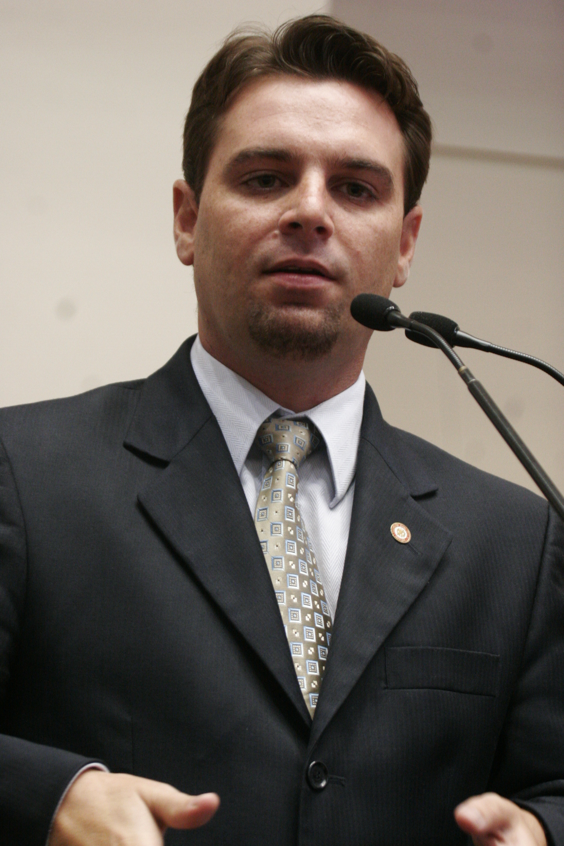 Deputado Cesar Souza Junior (DEM)