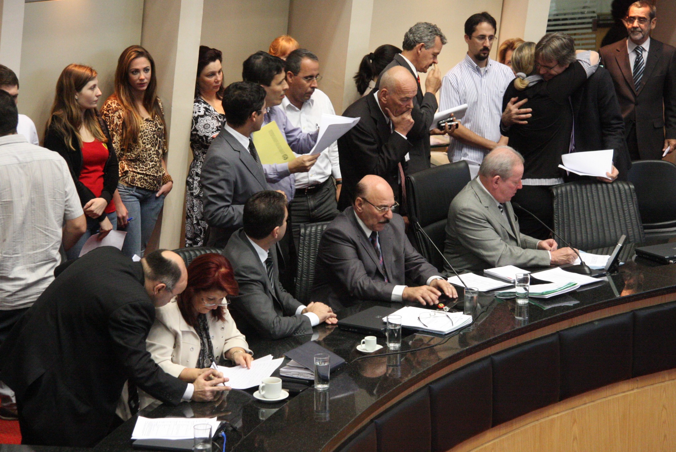 Reunião simultânea das Comissões de Justiça e de Finanças