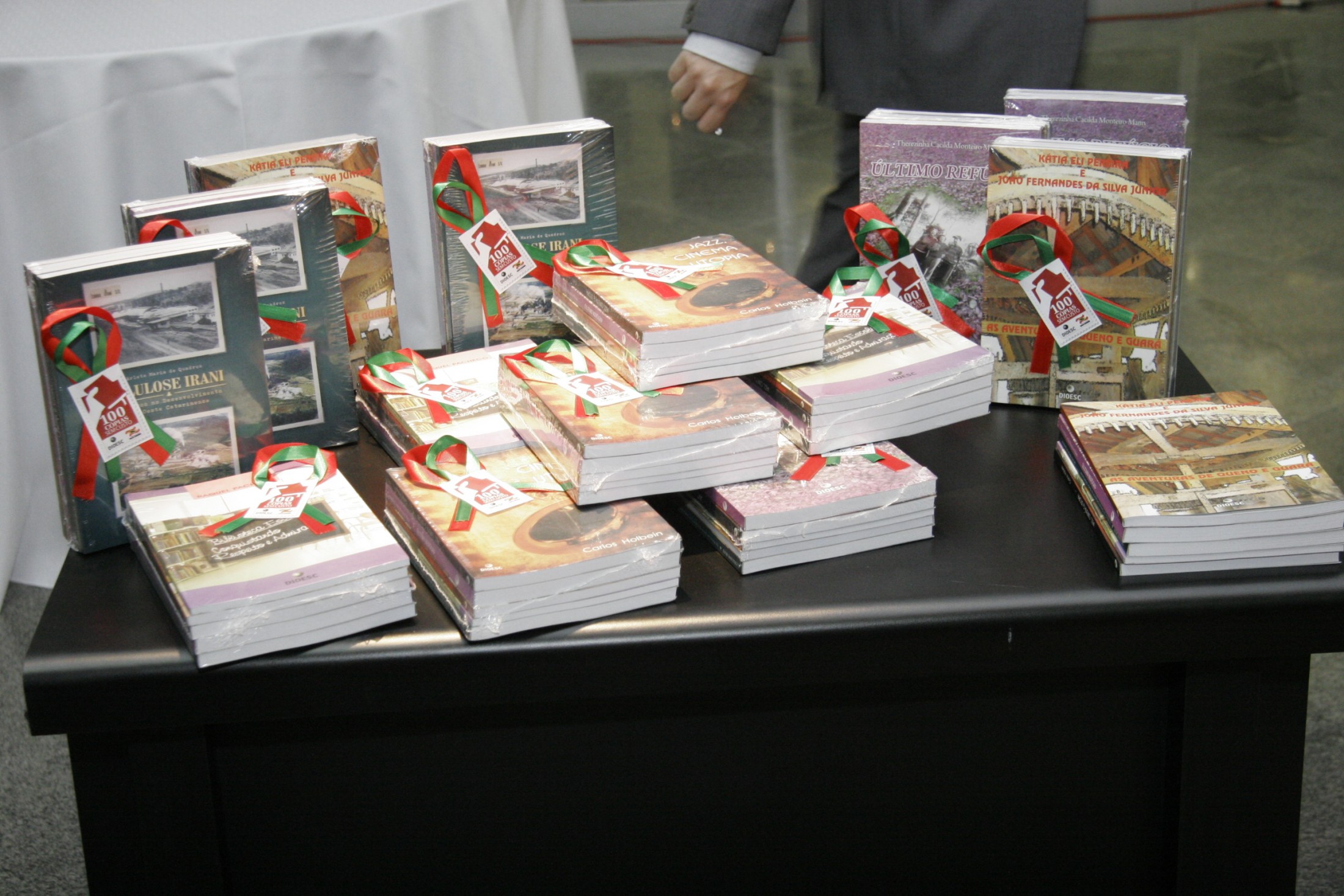 Lançamento dos livros do Programa 