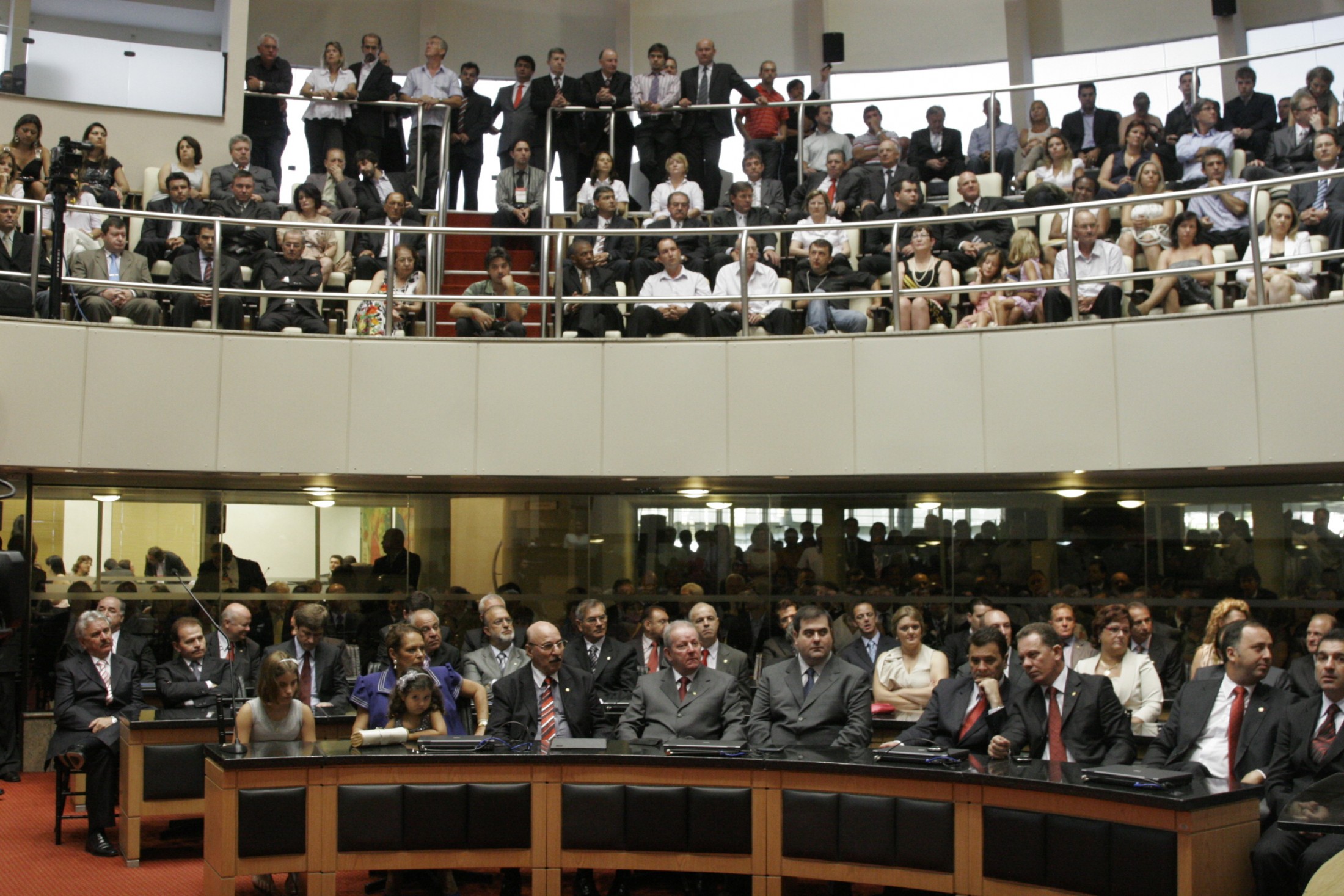 Sessão Solene de posse dos Deputados eleitos