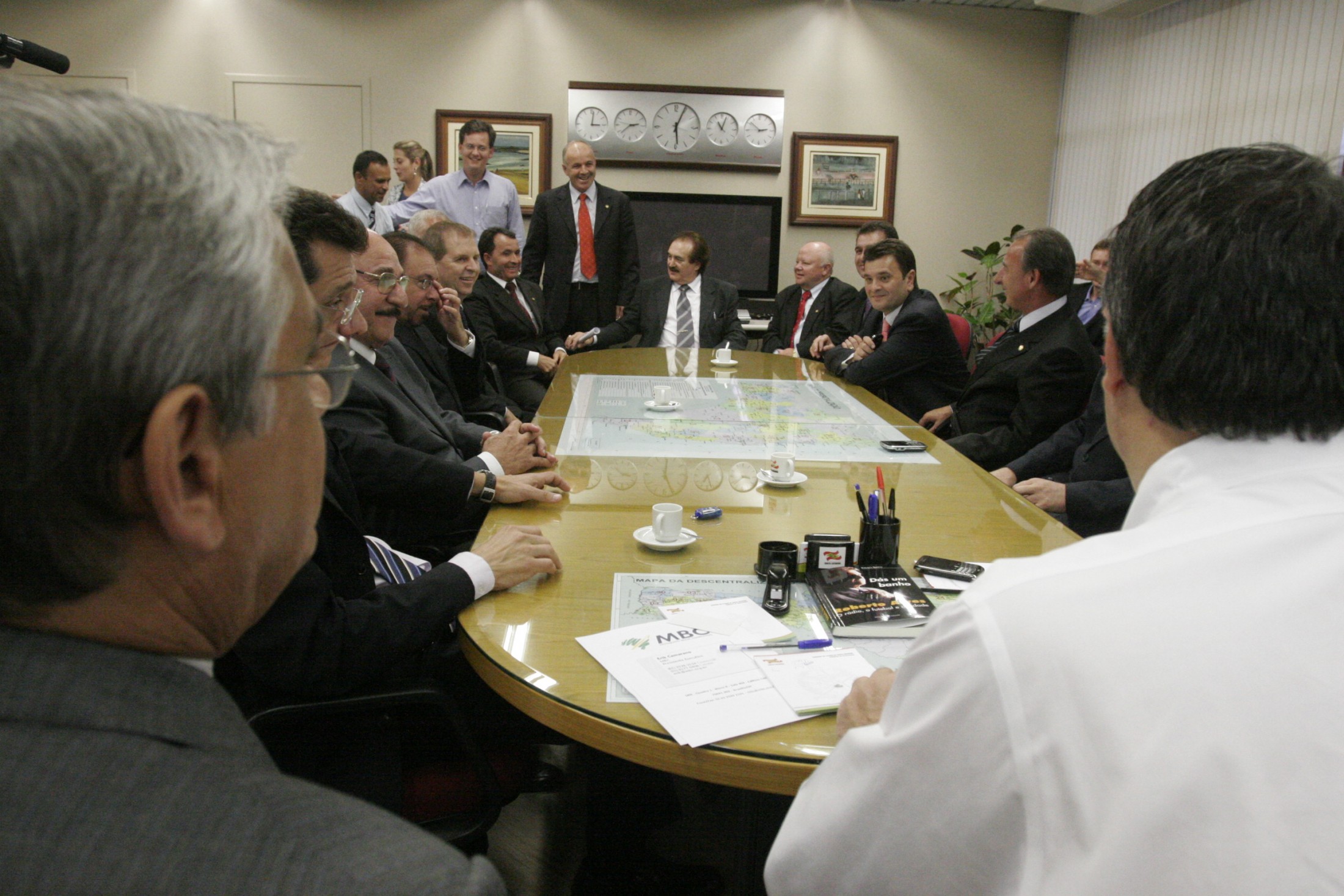 Comitiva de Deputados no Centro Administrativo