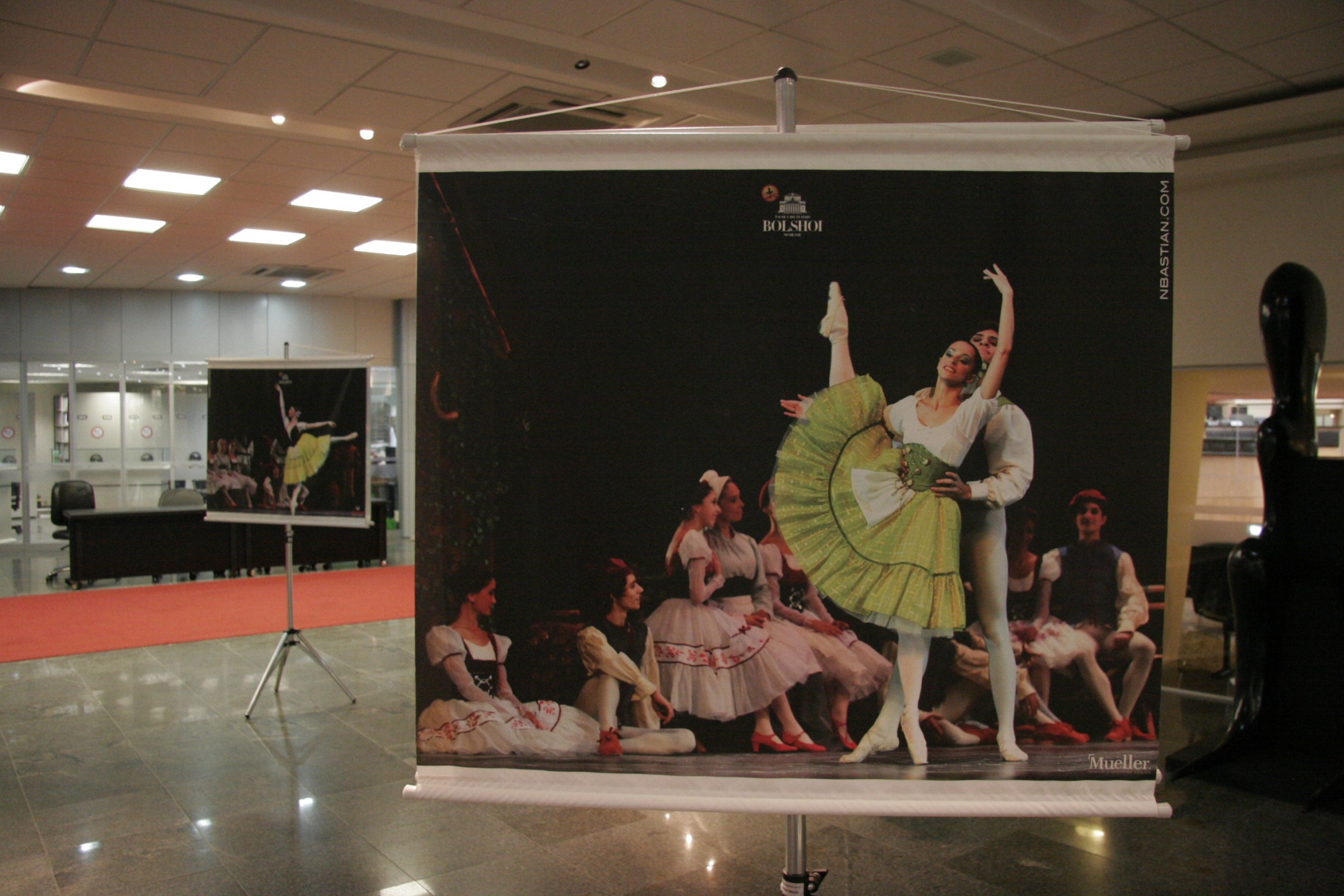 Exposição Fotográfica Alusiva ao Balé Giselle em comemoração aos 10 anos de atividades do teatro Bolshoi no Brasil