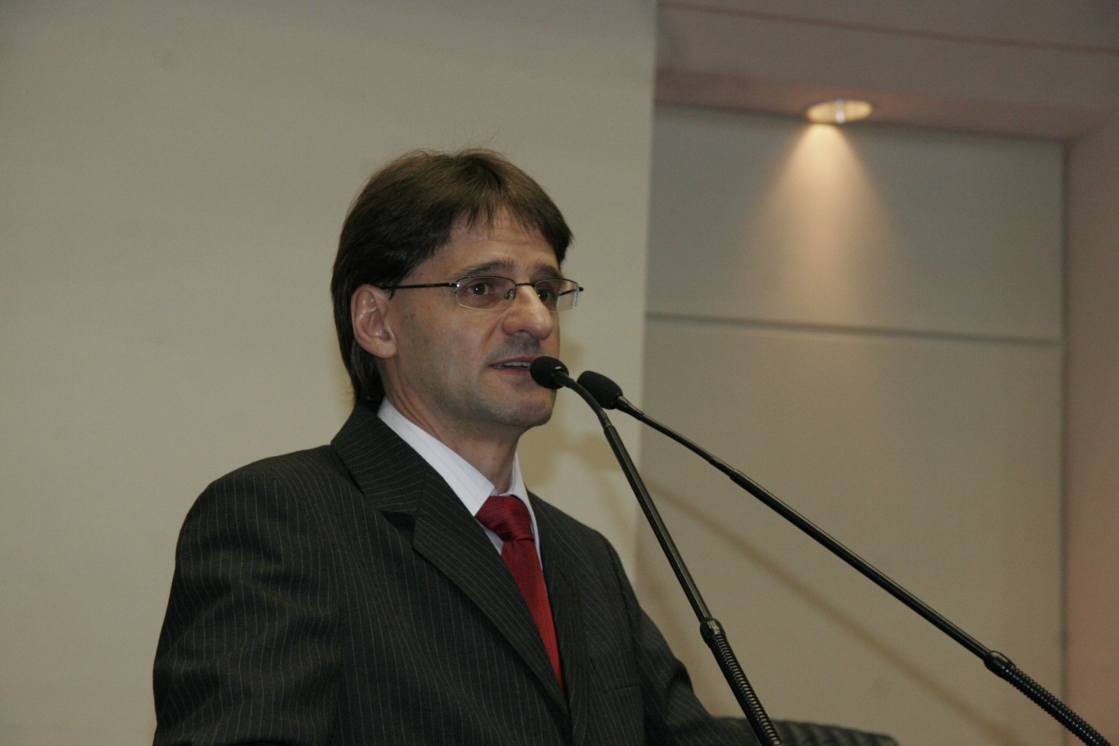 Sessão Ordinária - Plenário Osni Régis - Deputado Neodi Saretta (PT)