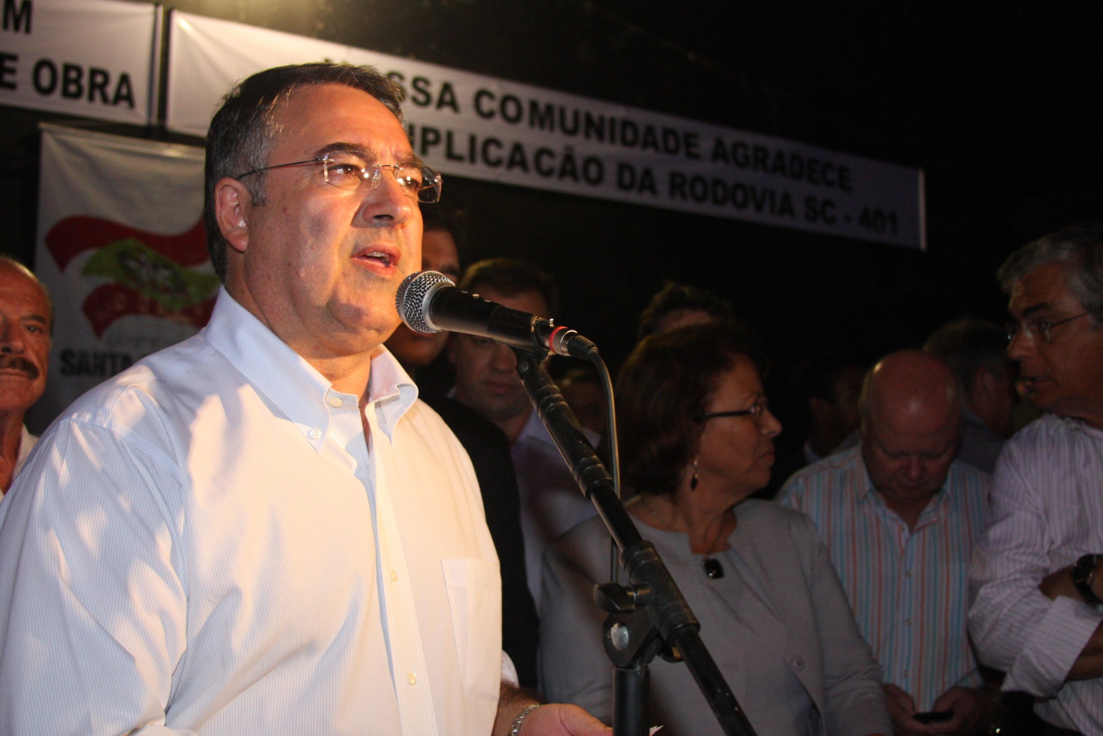 Governador Raimundo Colombo assina ordem de duplicação da SC 401