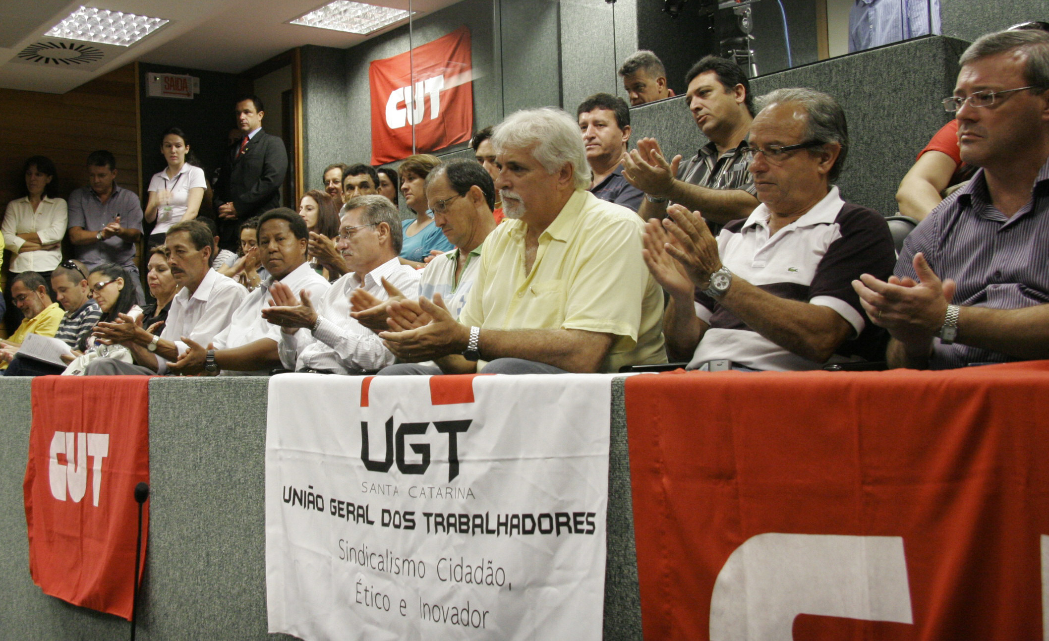 Reunião extraordinária da Comissão de Finanças