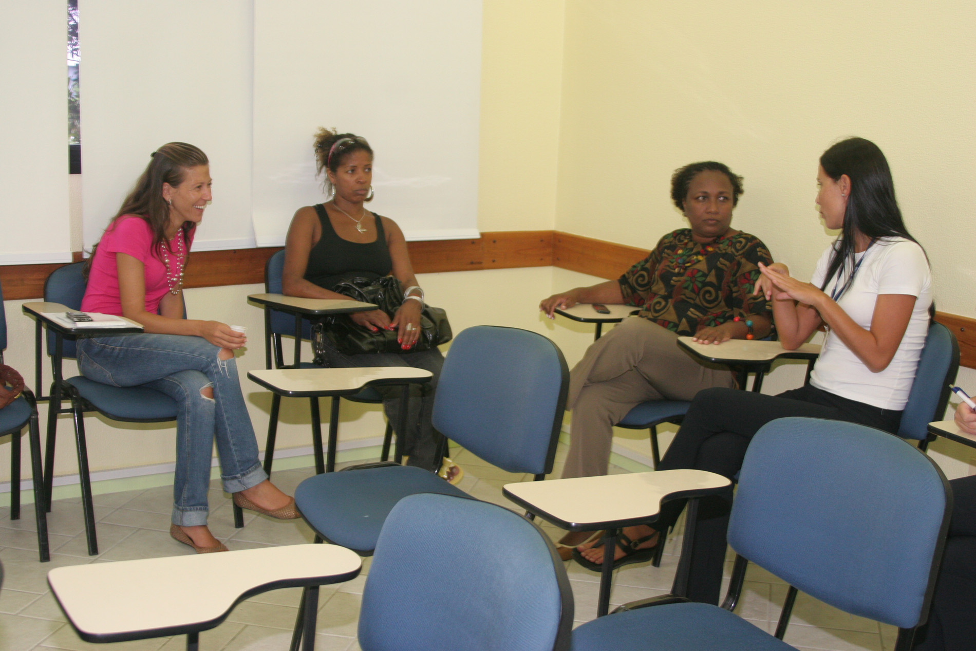 Estudantes se inscrevem para estagiar no Programa Antonieta de Barros