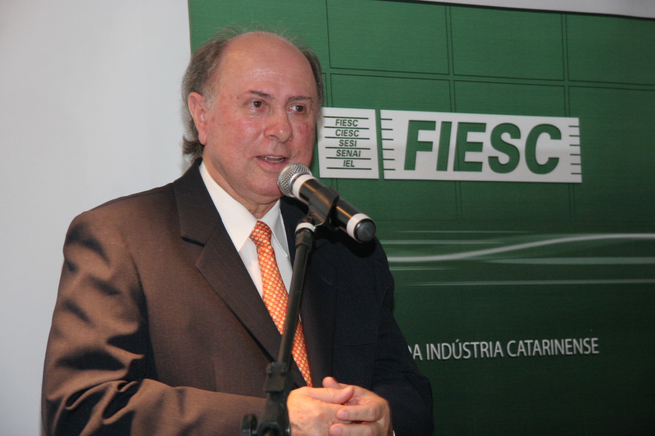 Agenda Legislativa da Indústria 2011 - FIESC