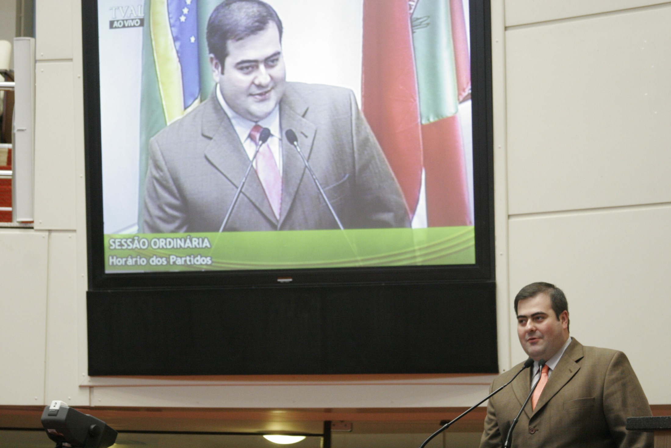 Deputado Carlos Chiodini (PMDB)
