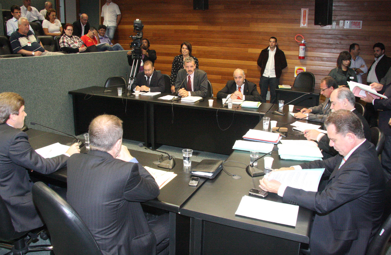Comissão de Constituição e Justiça