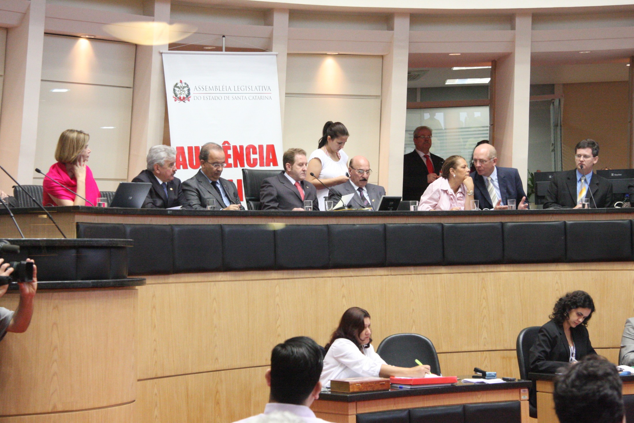 Audiência Pública - A fim de discutir sobre a morosidade das obras da BR-101