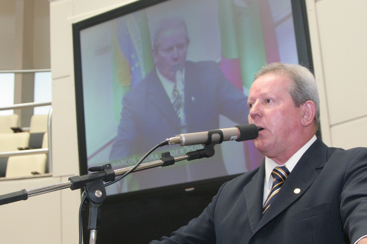 Deputado Marcos Vieira (PSDB)