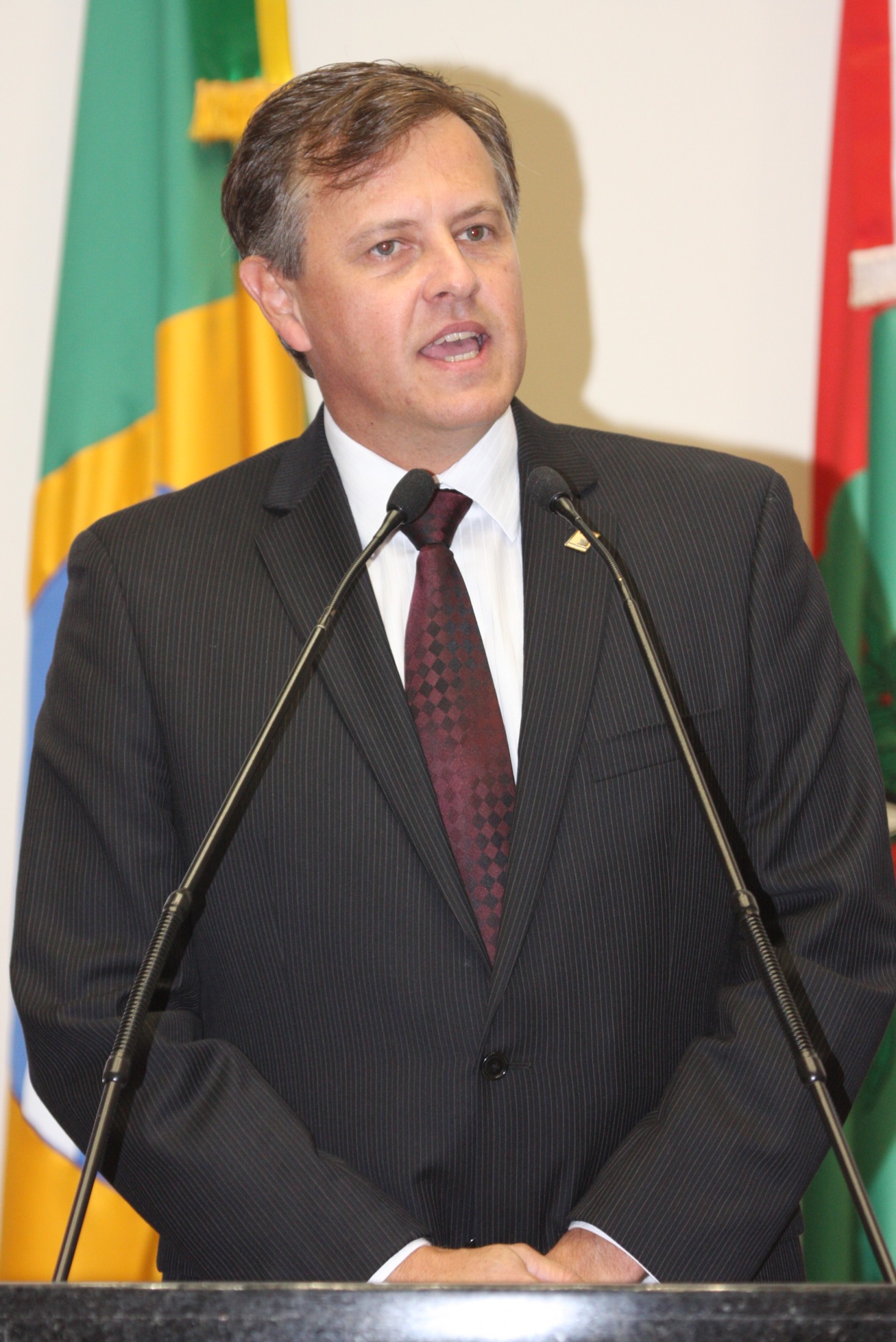 FCDL/SC apresenta relatório de gestão