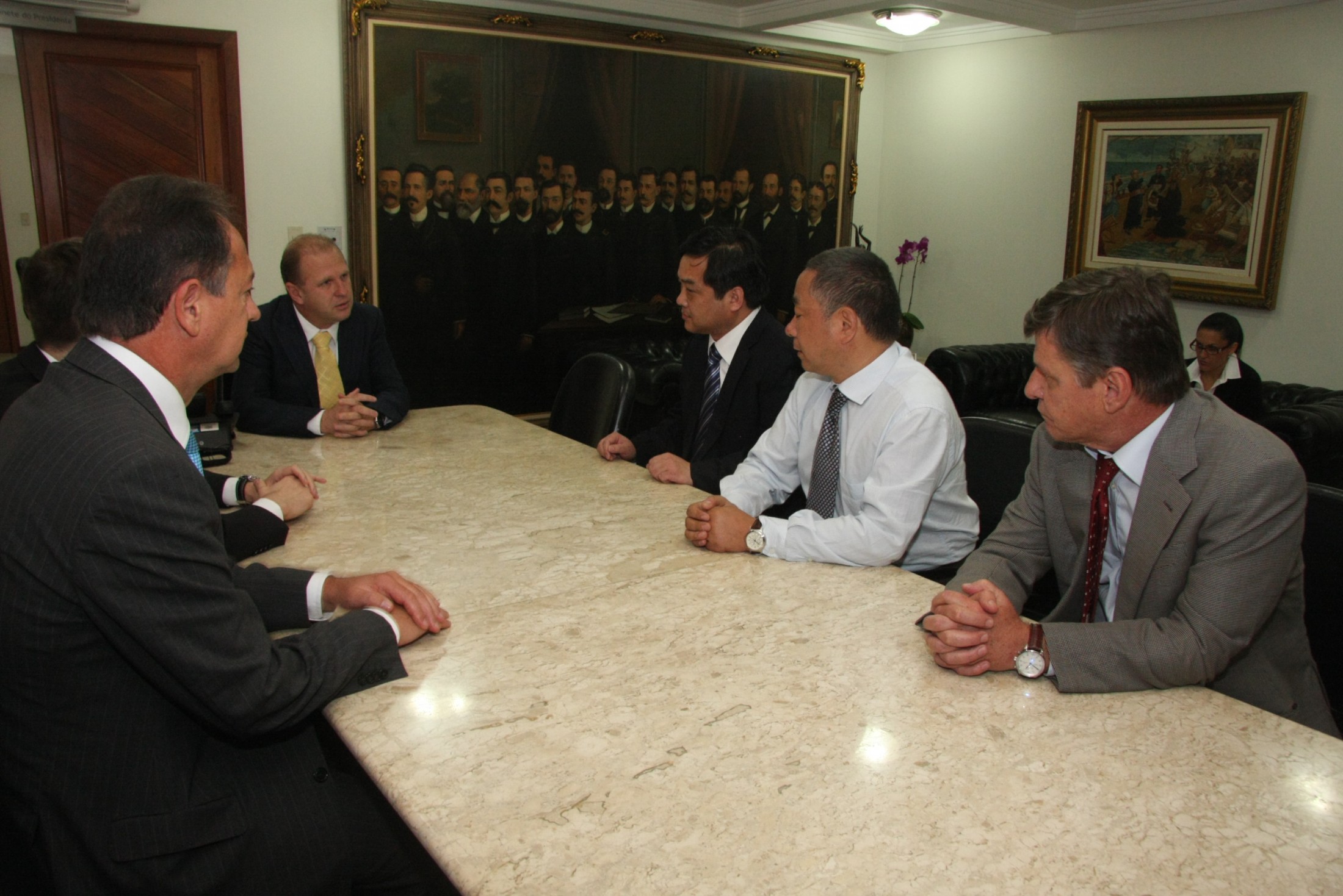 Comitiva Chinesa visita Assembleia Legislativa