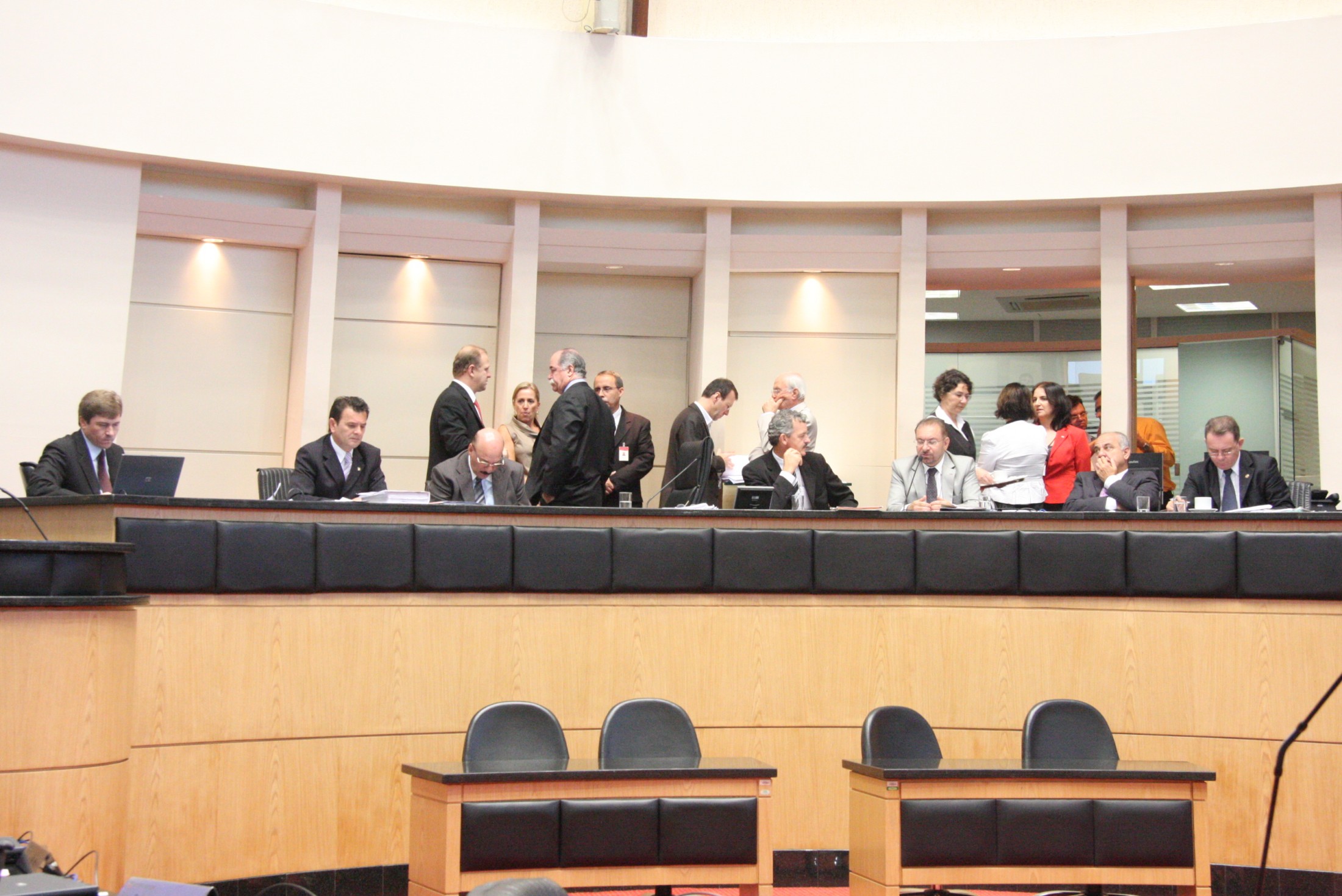 Reunião conjunta entre as Comissões de Constituição e Justiça e Comissão de Trabalho