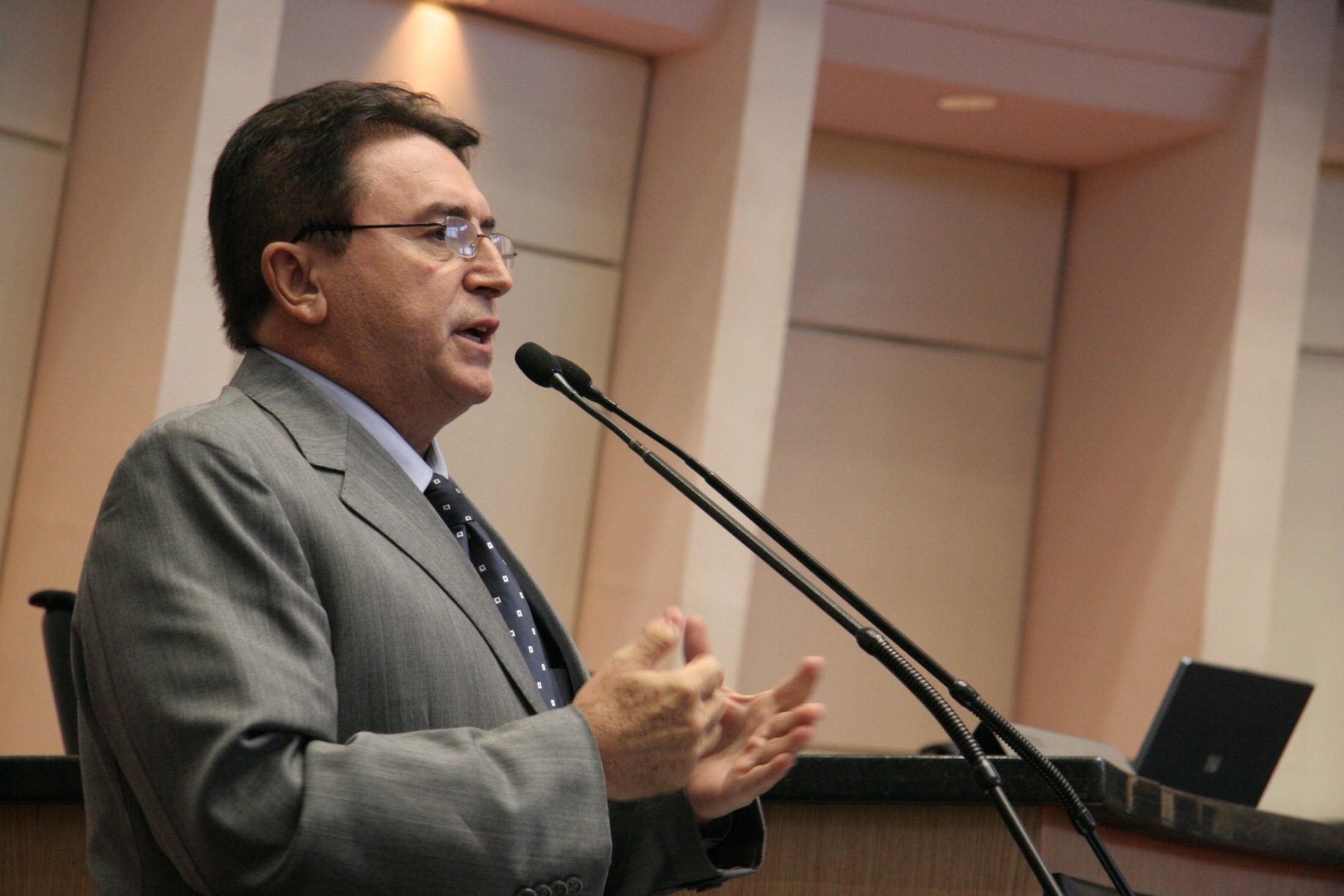 Deputado Antônio Aguiar (PMDB)