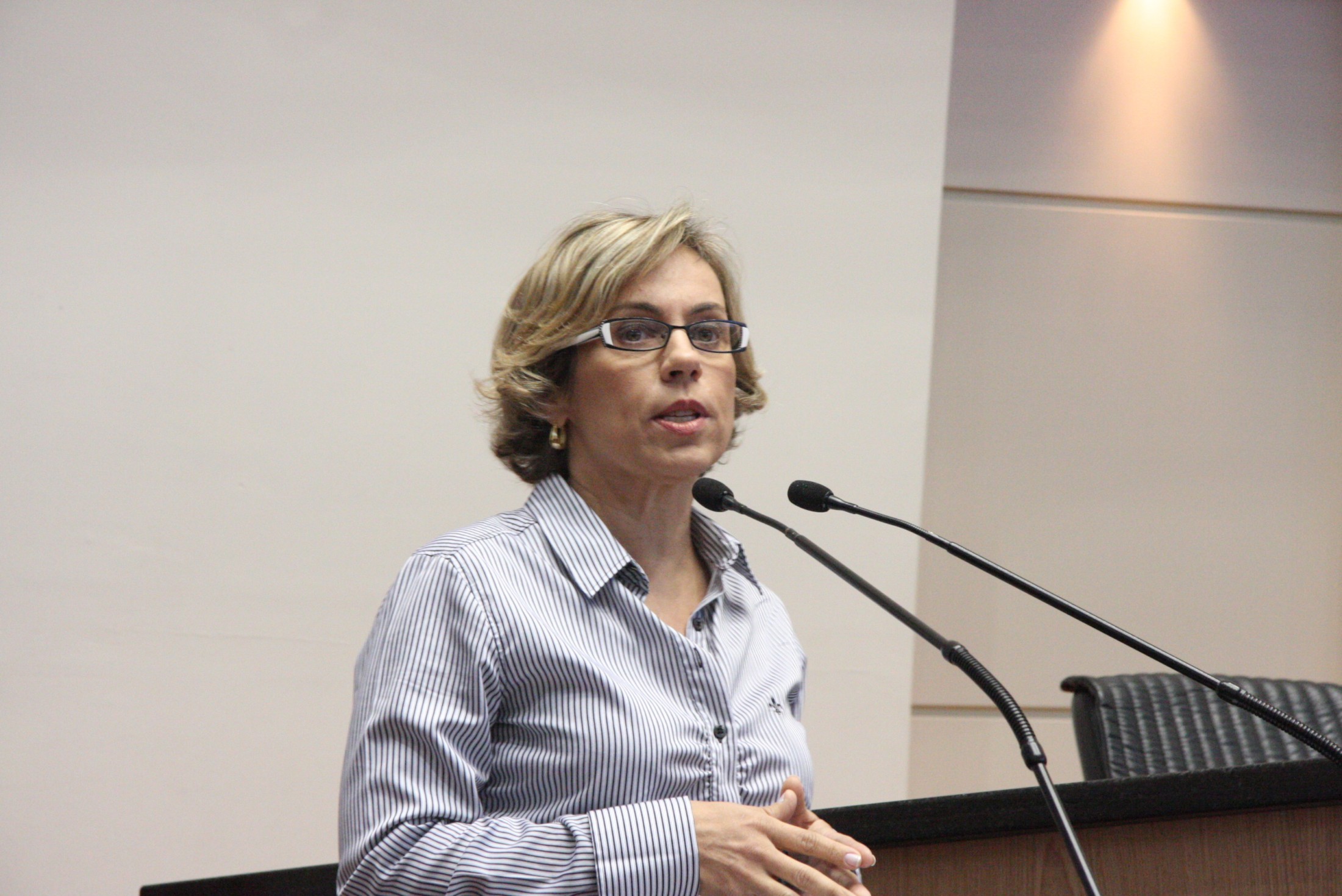 Deputada Ana Paula Lima (PT)