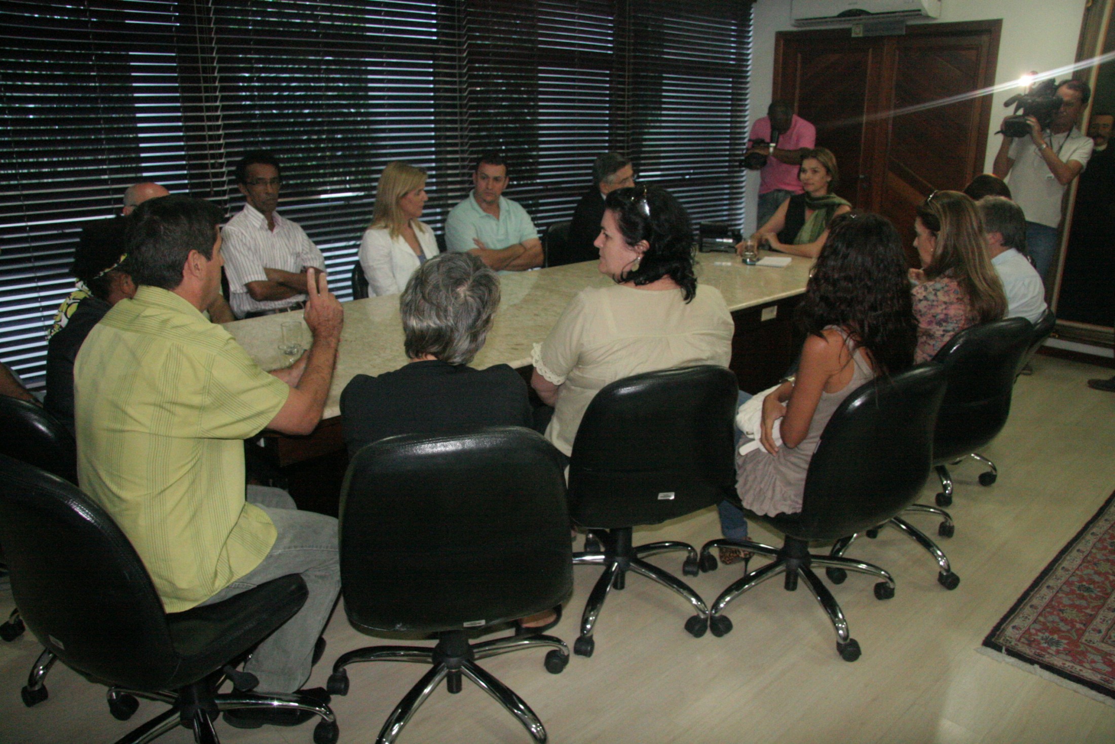 Assembleia e comunidade debatem a falta de creches no Maciço Morro da Cruz