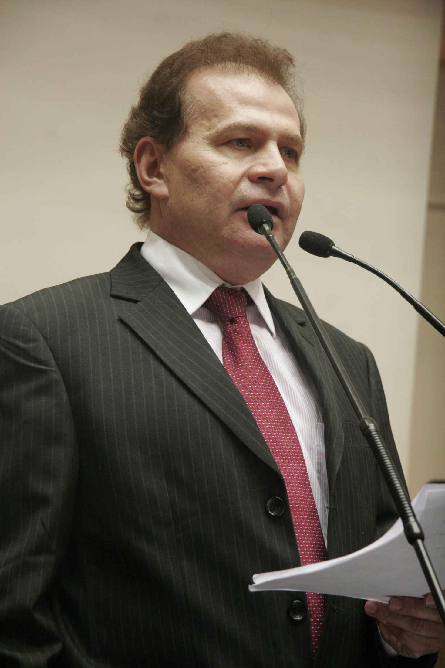 Projeto que altera estrutura administrativa do Executivo deve ser votado nesta quarta-feira