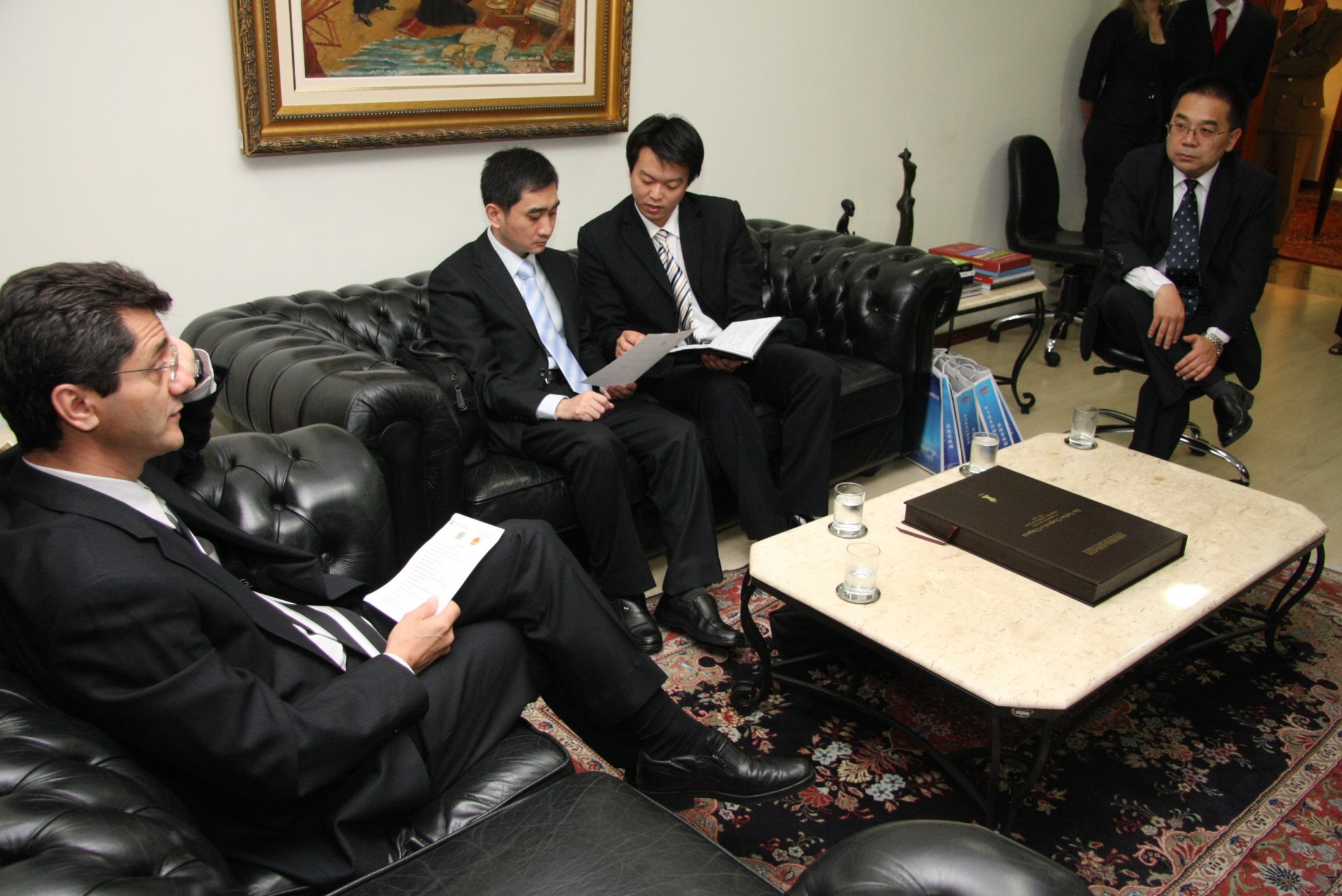 Comitiva Chinesa visita Assembleia Legislativa