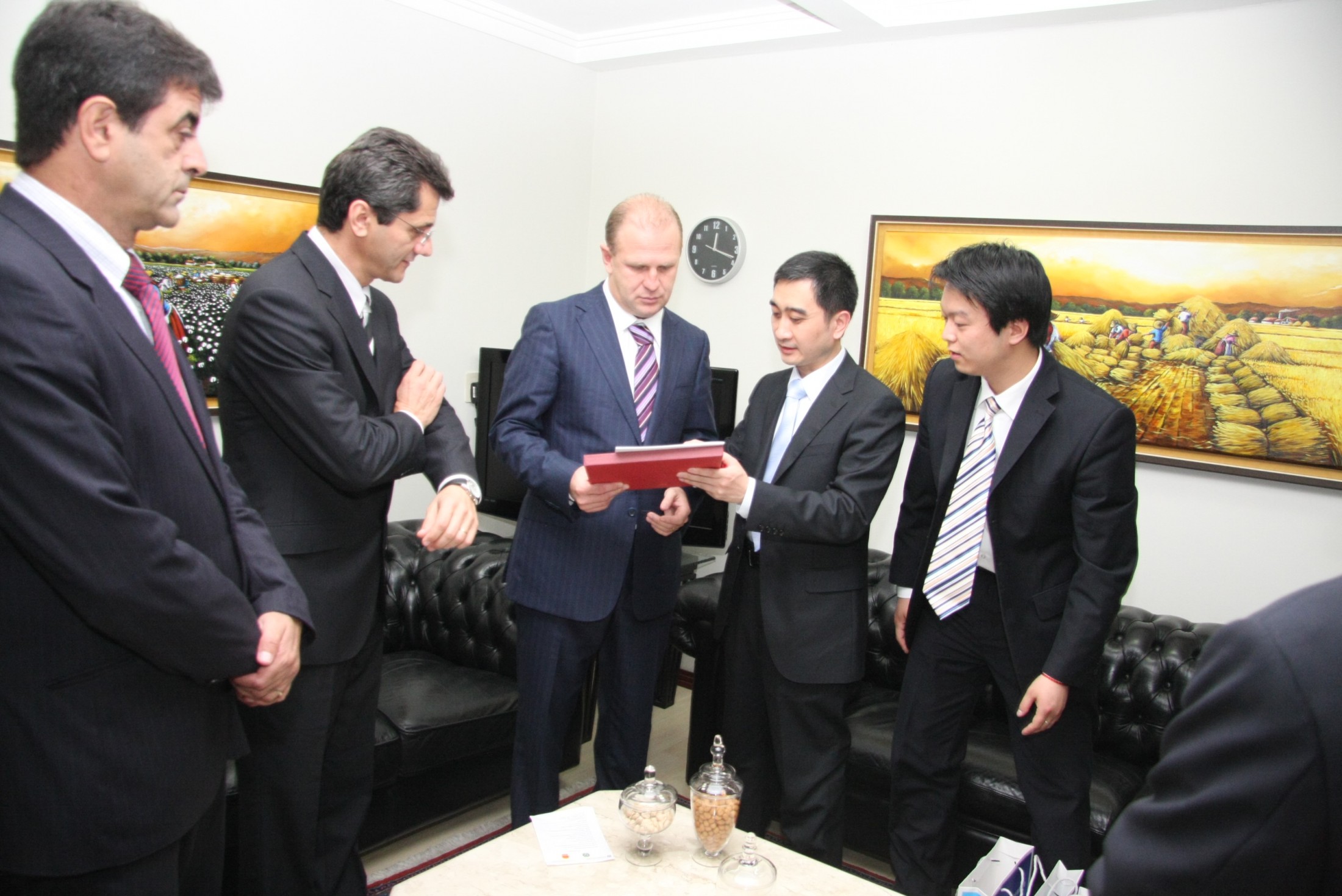Comitiva Chinesa visita Assembleia Legislativa