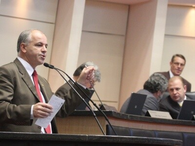 Sargento Amauri Soares critica plebiscito contra o desarmamento