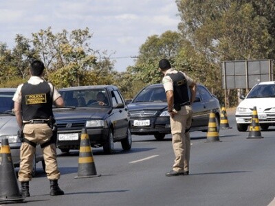 Polícia Rodoviária Federal realiza operação Semana Santa 2011
