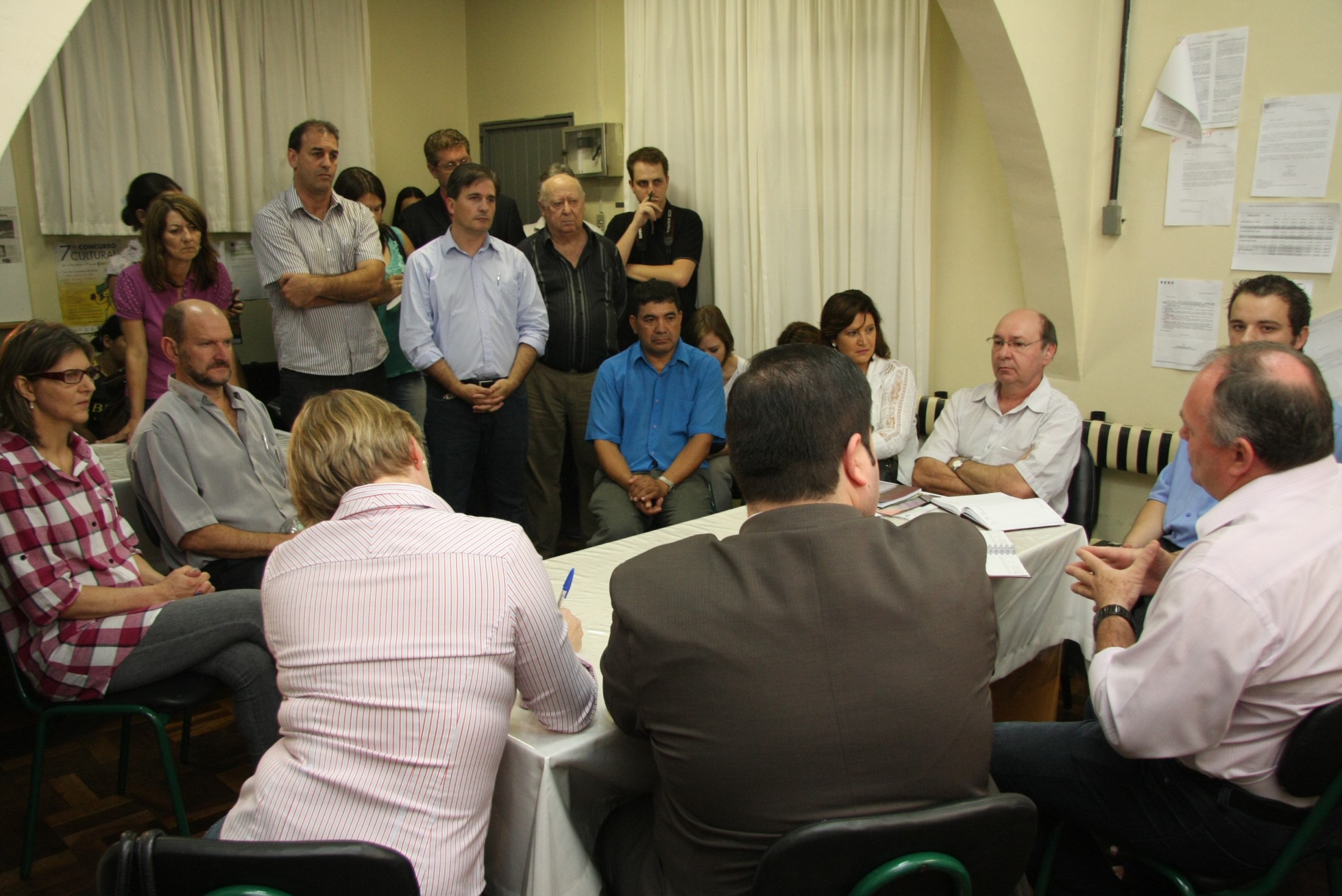 Reunião com a comunidade na EEB Coronel Lara Ribas - Chapecó/SC