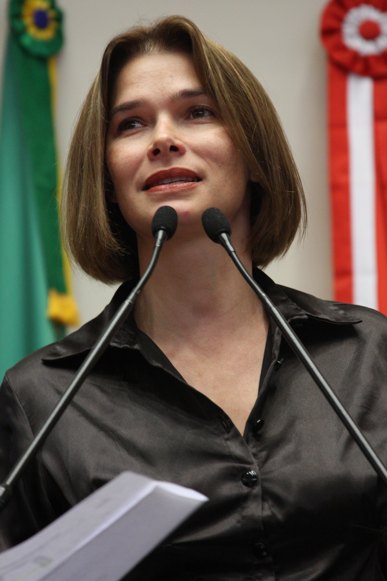 Deputada Angela Albino (PCdoB)