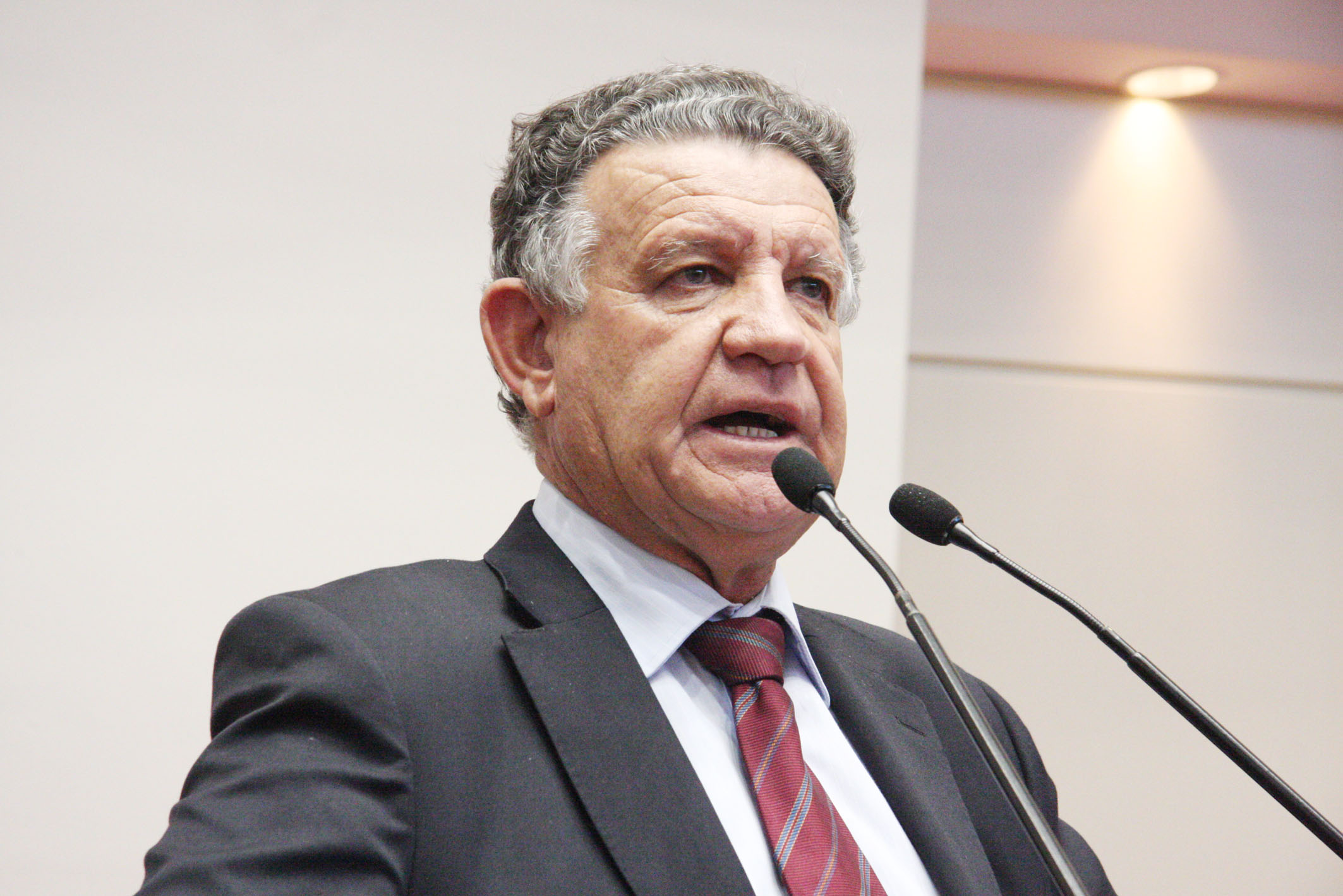 Deputado Edson Andrino (PMDB)