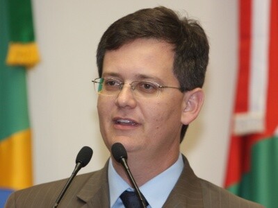 Aprovados projetos em homenagem à Pastoral da Criança e às ONGs