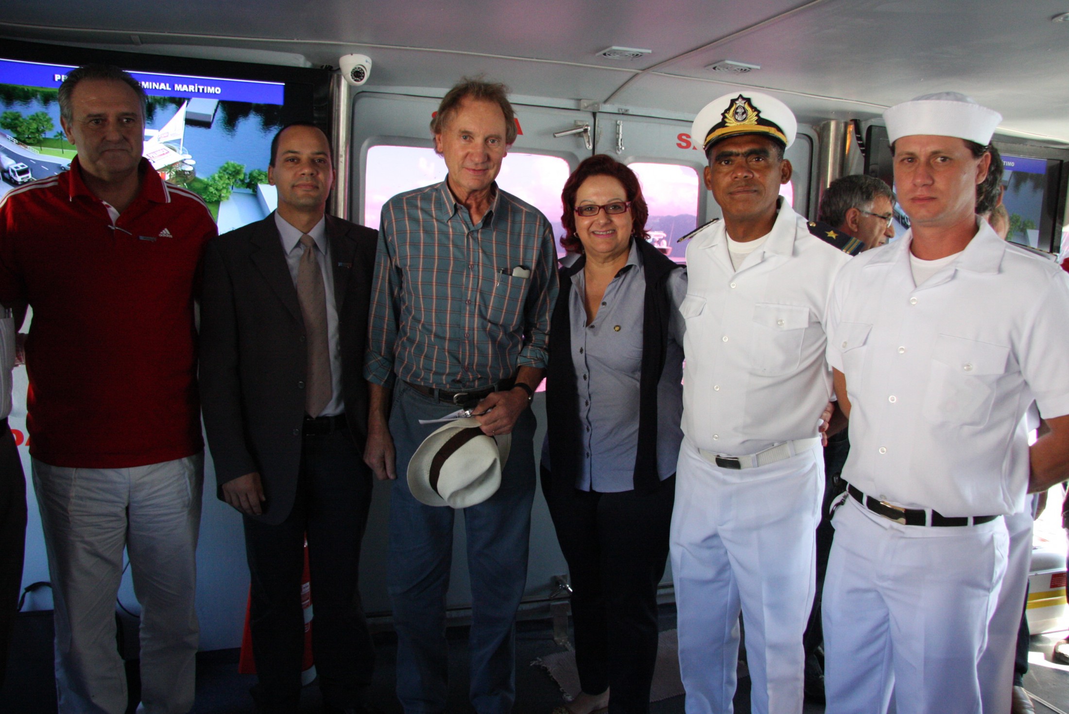 Viagem inaugural do Catamarã