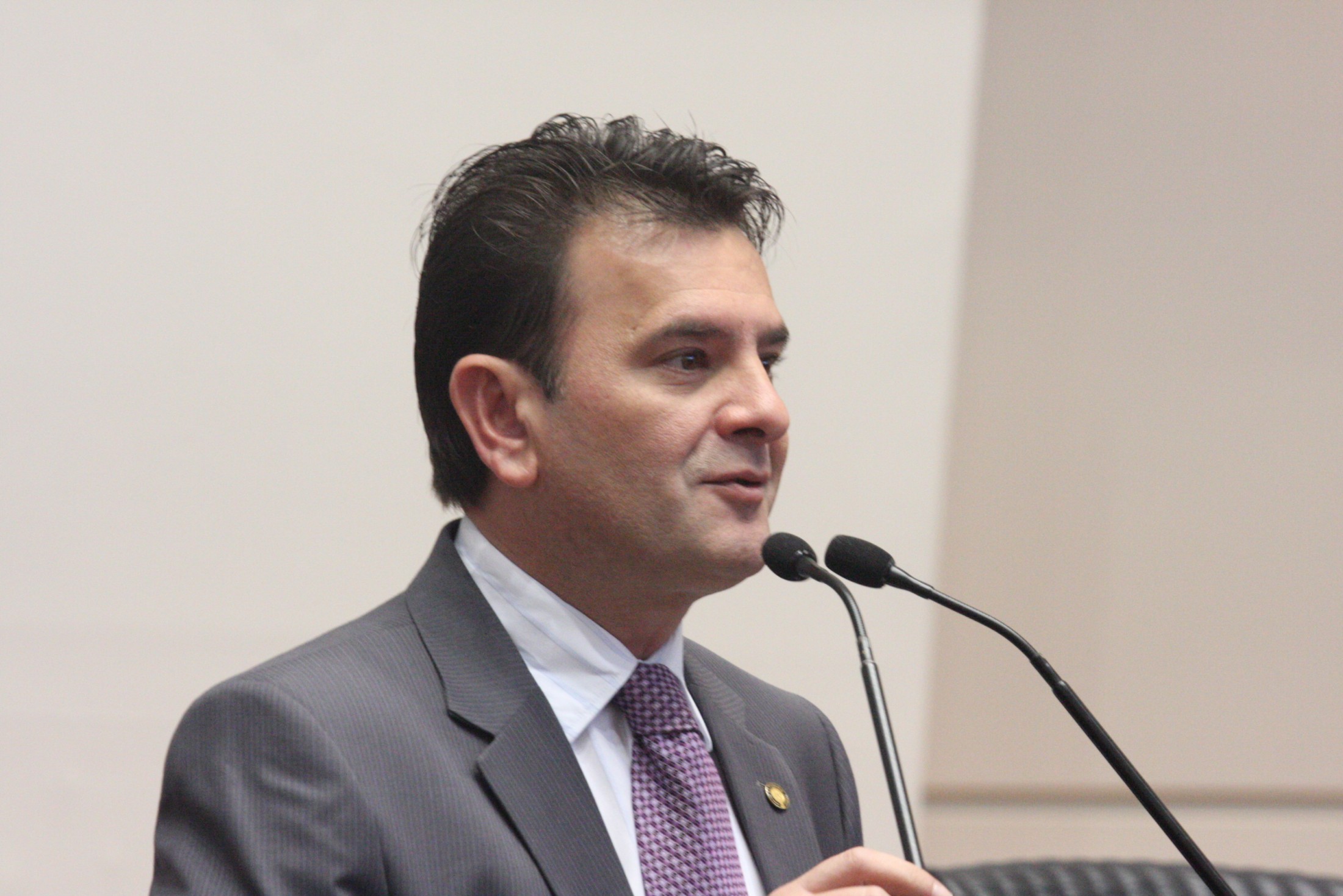Deputado Elizeu Mattos (PMDB) - Sessão Ordinária - Plenário Osni Régis