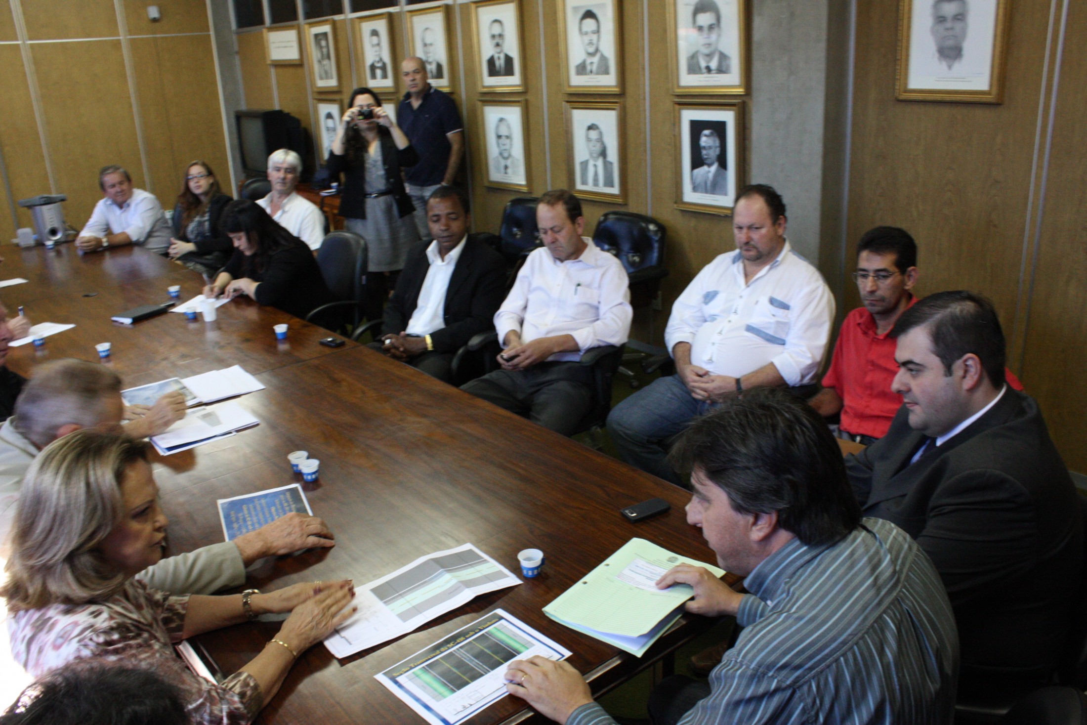 Carlos Chiodini viabiliza encontro com DNIT/SC e lideranças de Jaraguá do Sul