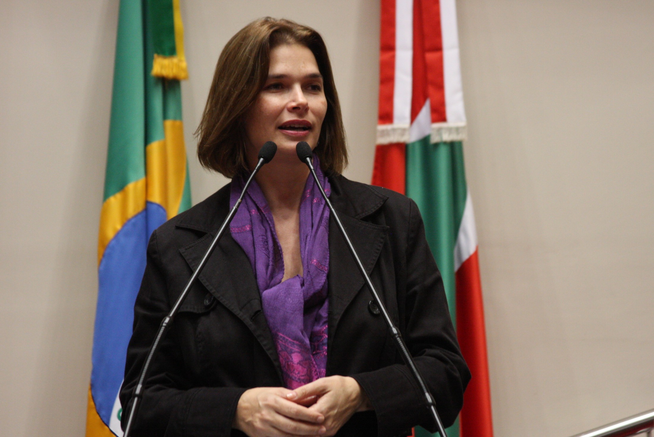 Dep Angela Albino (PCdoB)