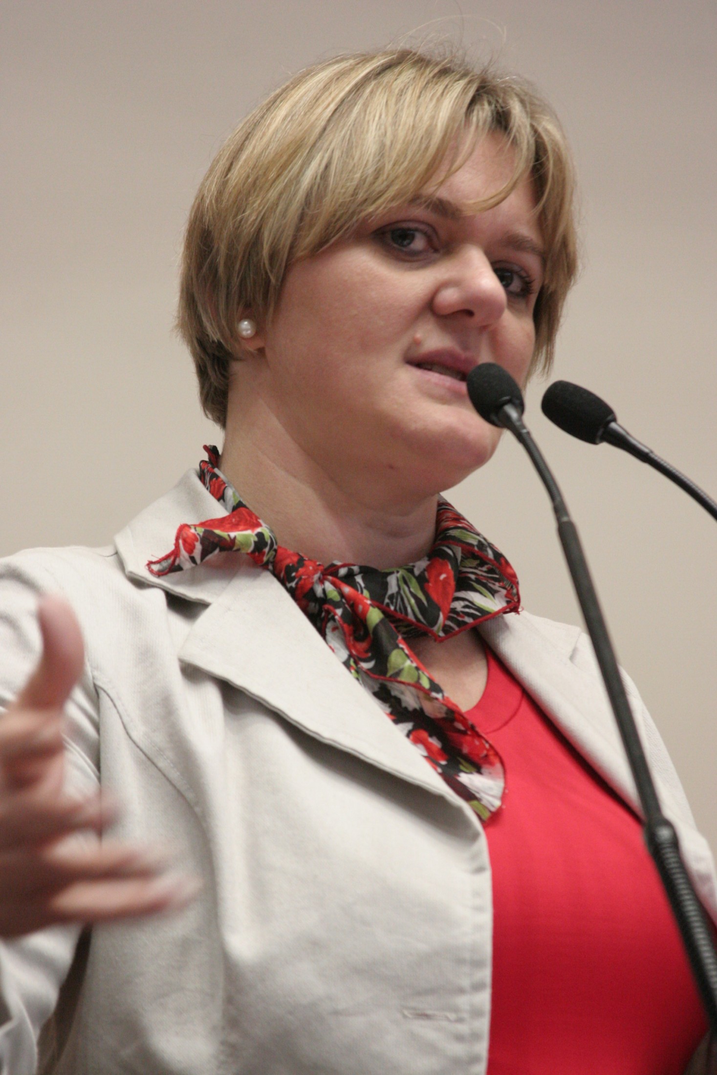 Deputada Luciane Carminatti (PT)