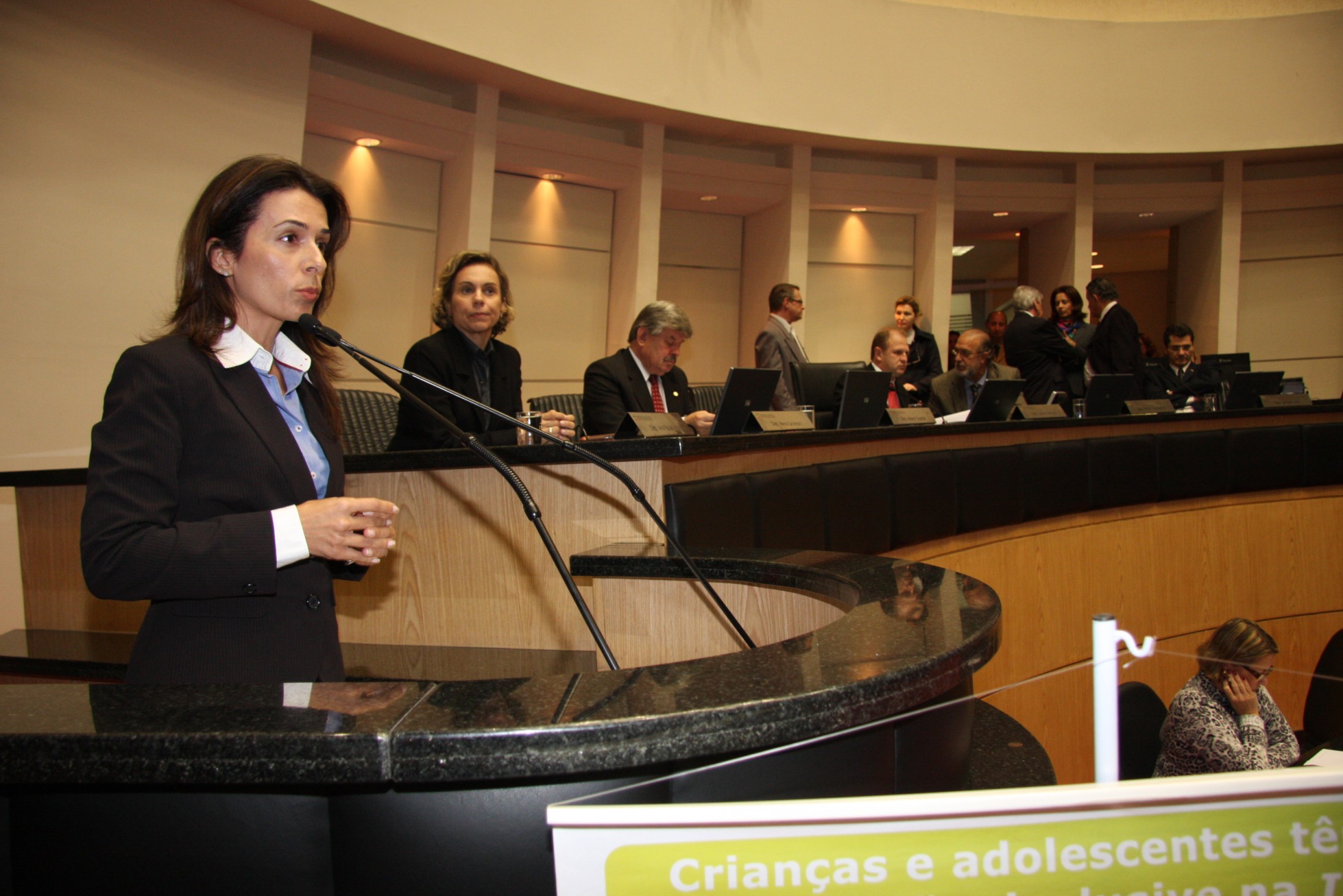 Priscila Linhares - Promotora de Justiça