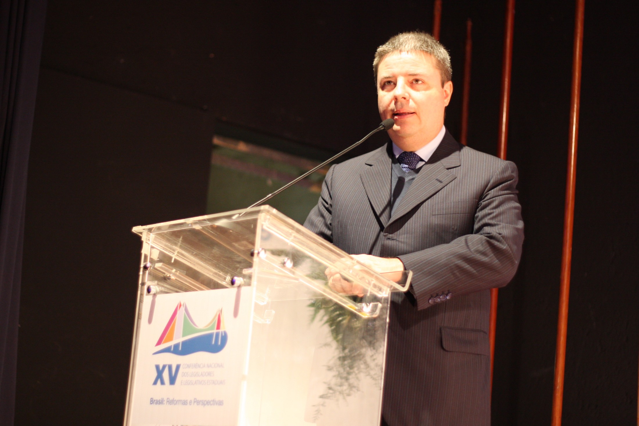 Governador de Minas Gerais Antonio Anastasia
