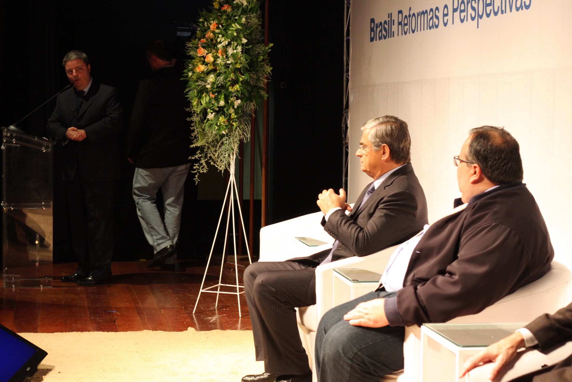 Palestra com o governador de Minas Gerais Antonio Anastasia