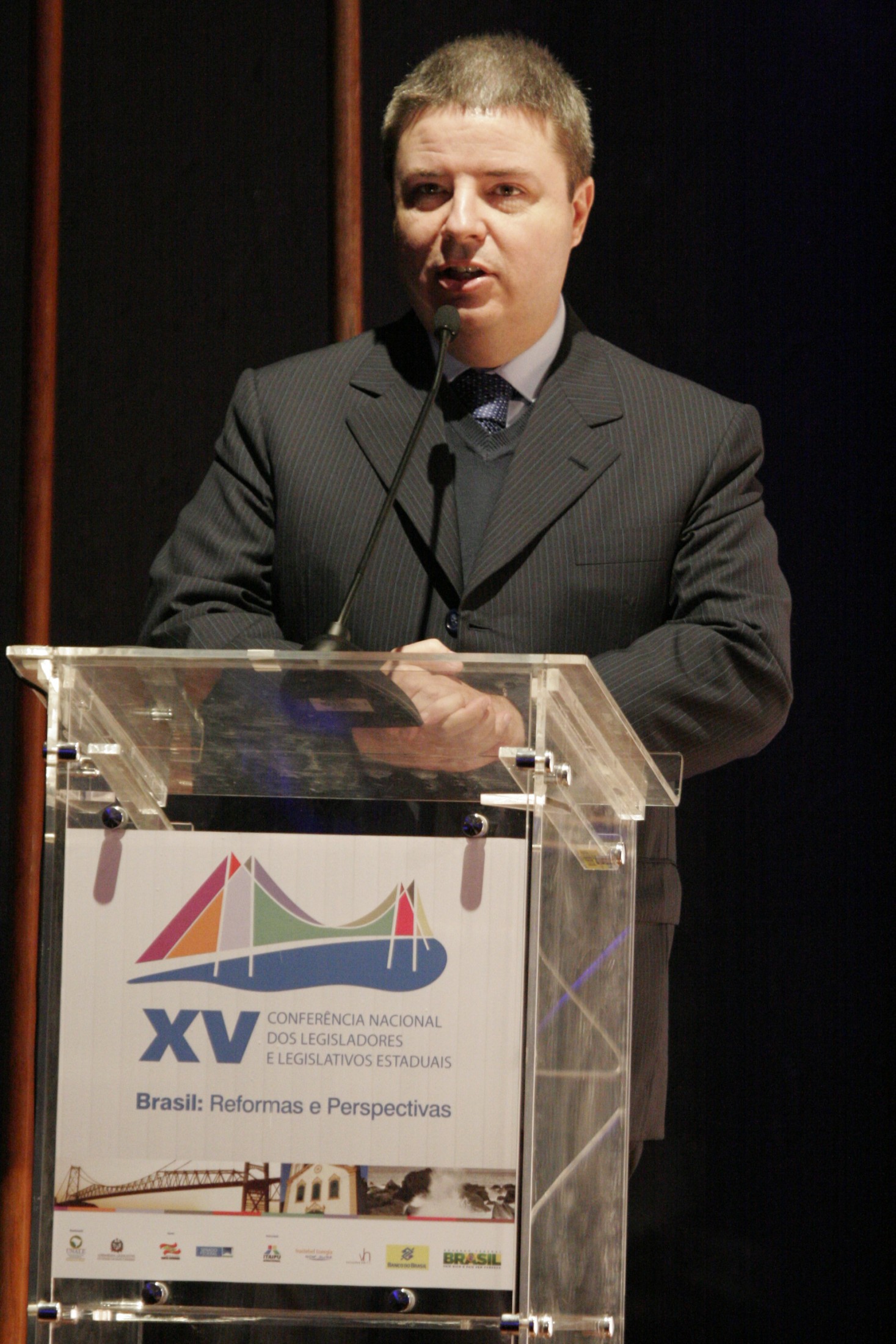 Governador de Minas Gerais Antonio Anastasia