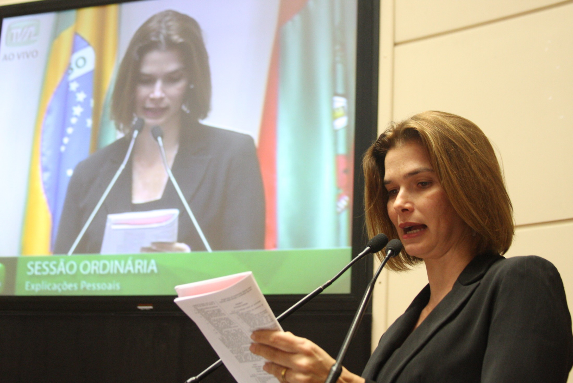Deputada Angela Albino (PCdoB)