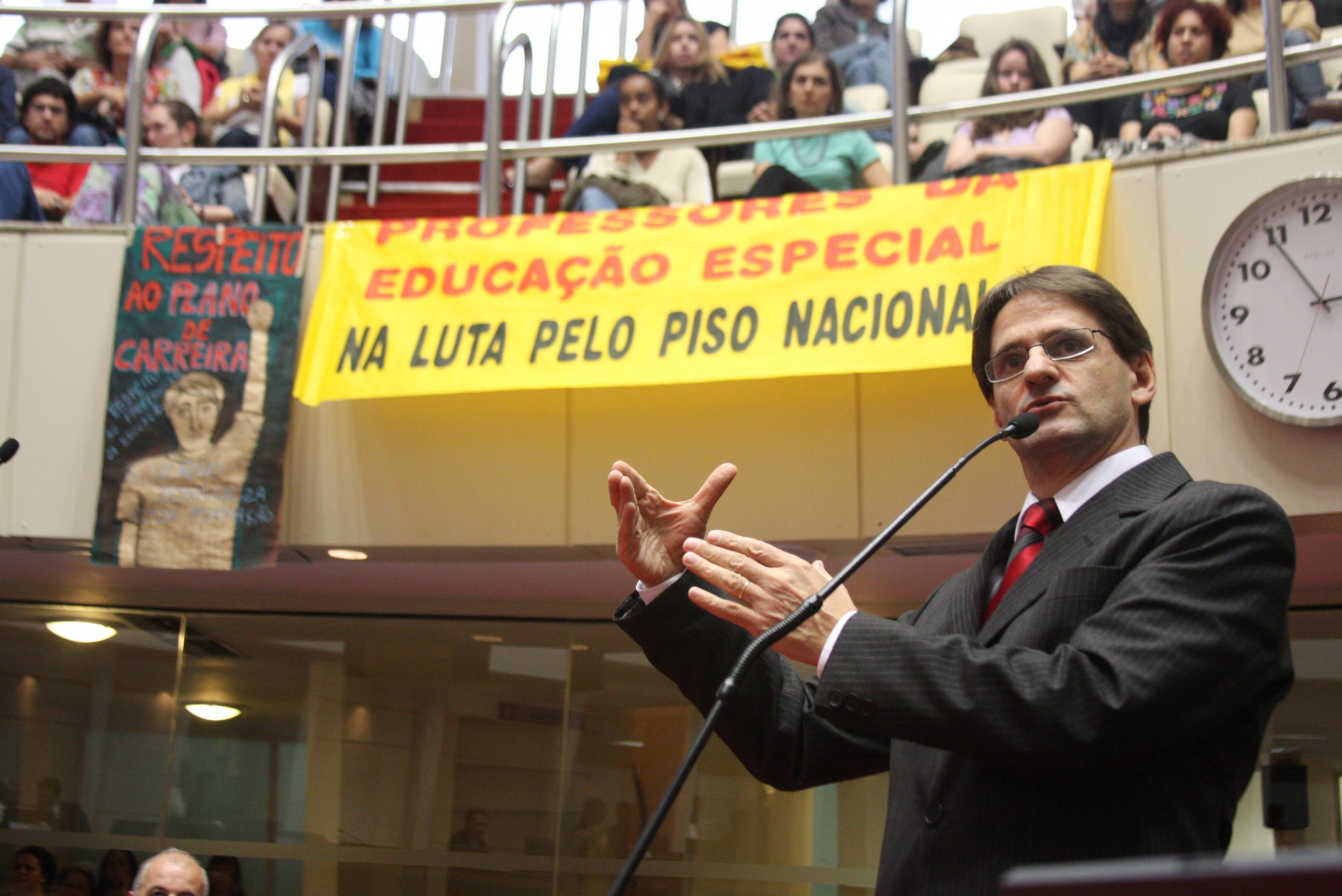 Deputado Neodi Saretta (PT)