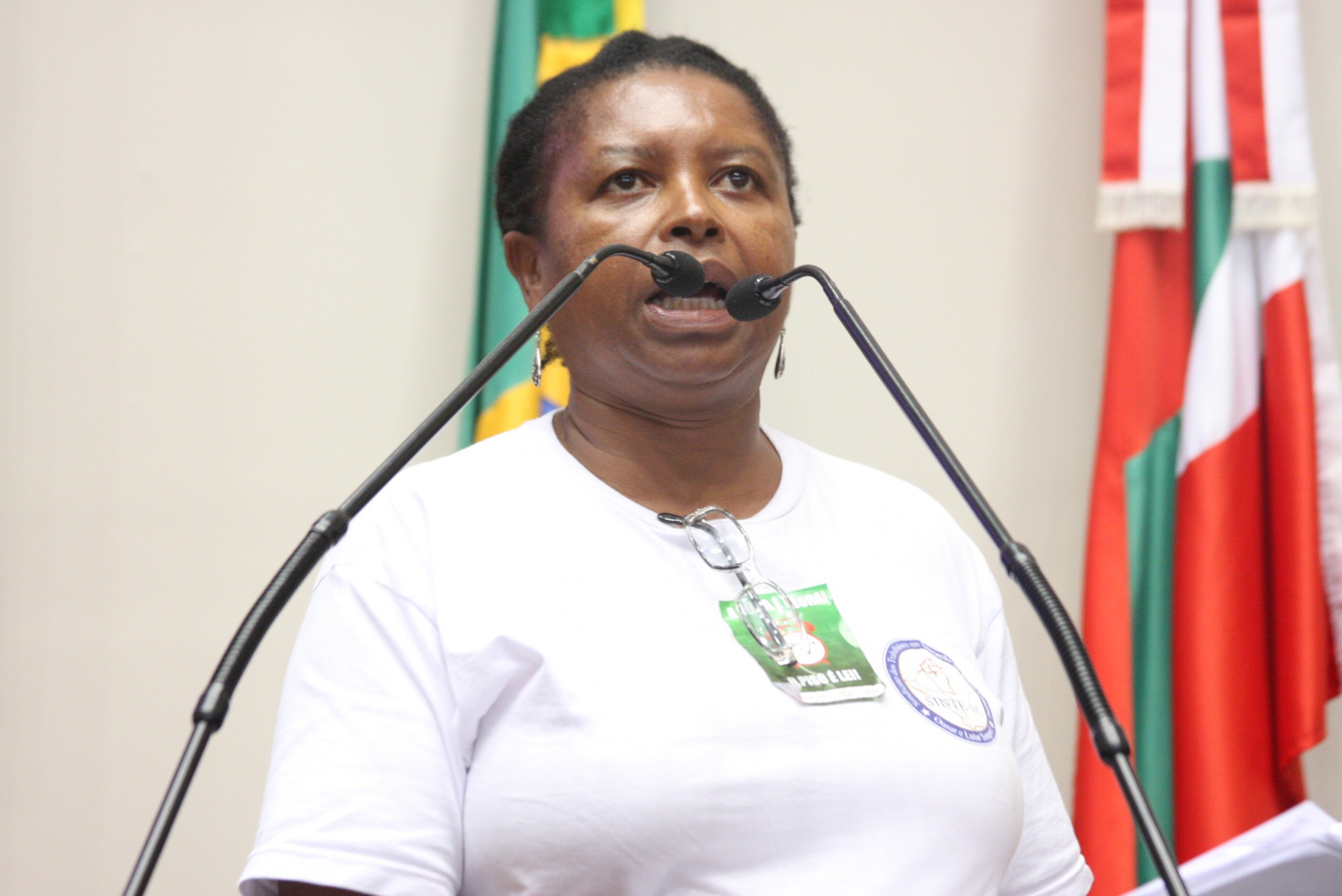 Vanda Pinedo – Comando de Greve Regional de SJ