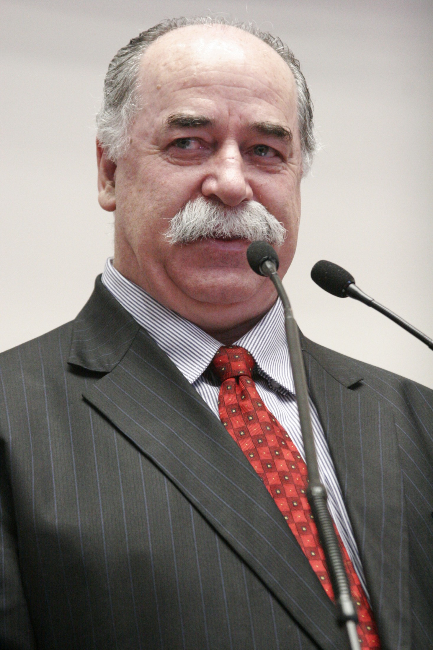 Deputado Romildo Titon (PMDB) - Plenário Osni Régis - Sessão Ordinária
