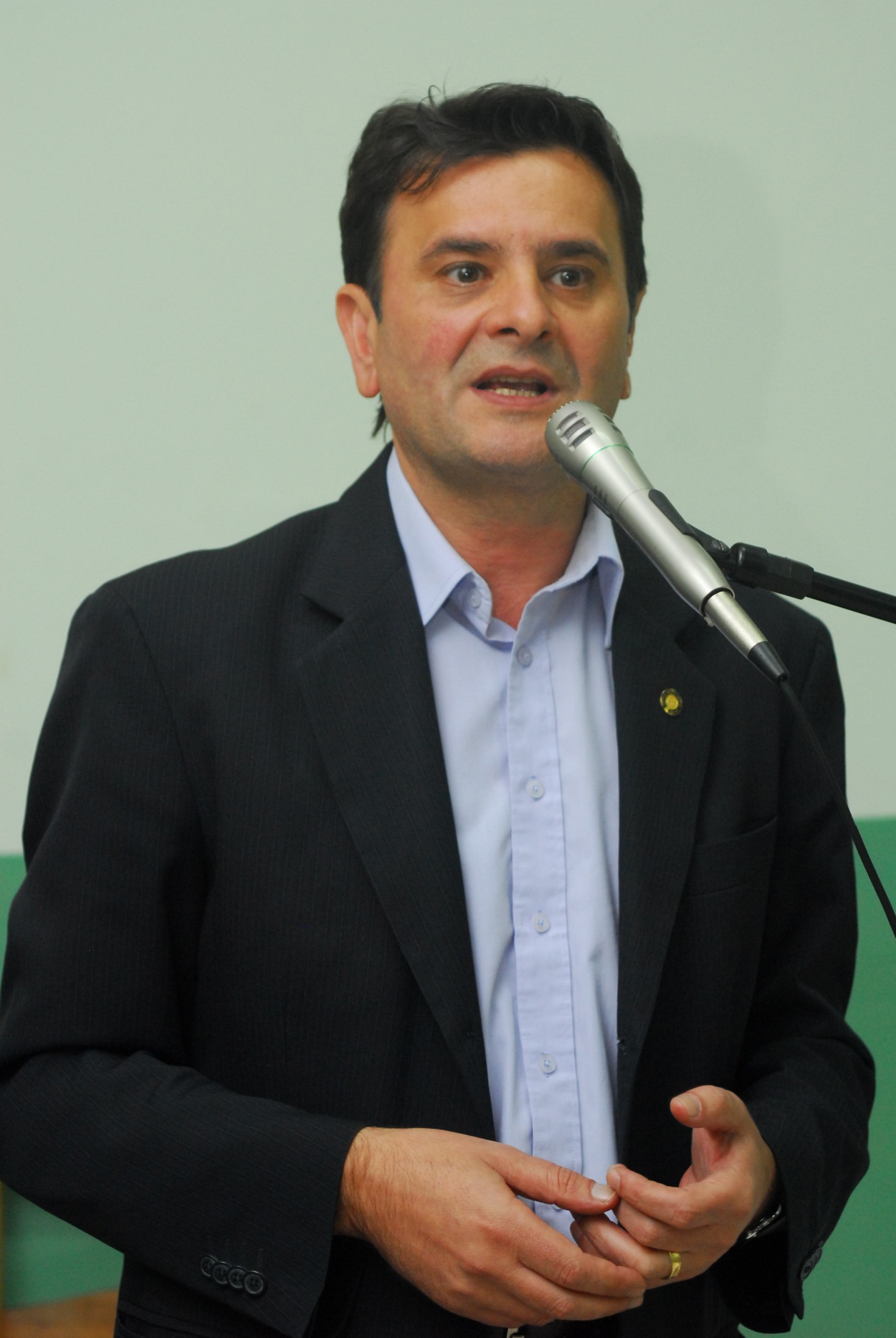 Deputado Elizeu Mattos (PMDB)