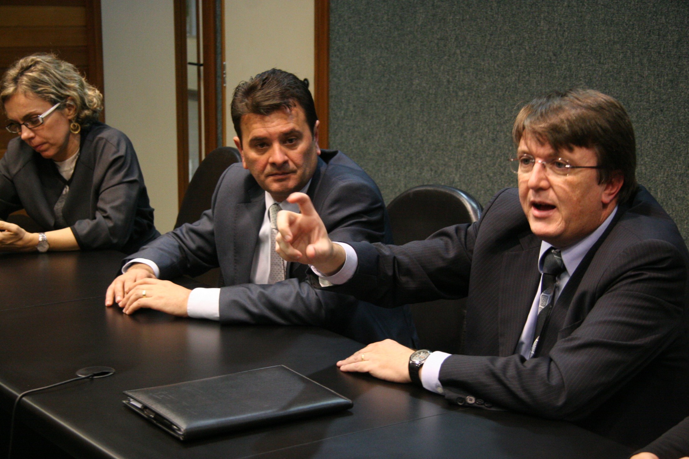 Reunião do Sinte com representantes do Governo
