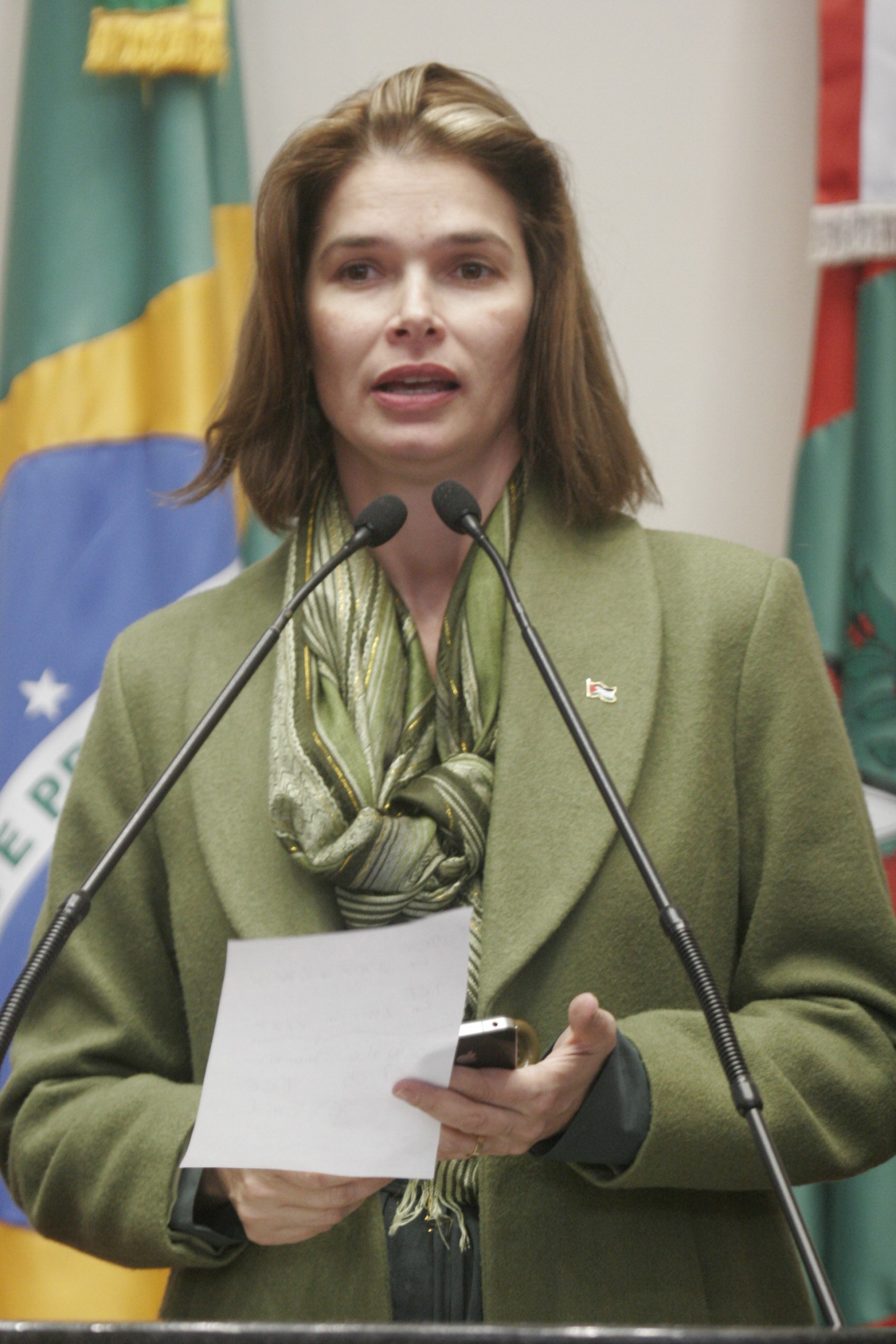 Deputada Angela Albino (PCdoB)
