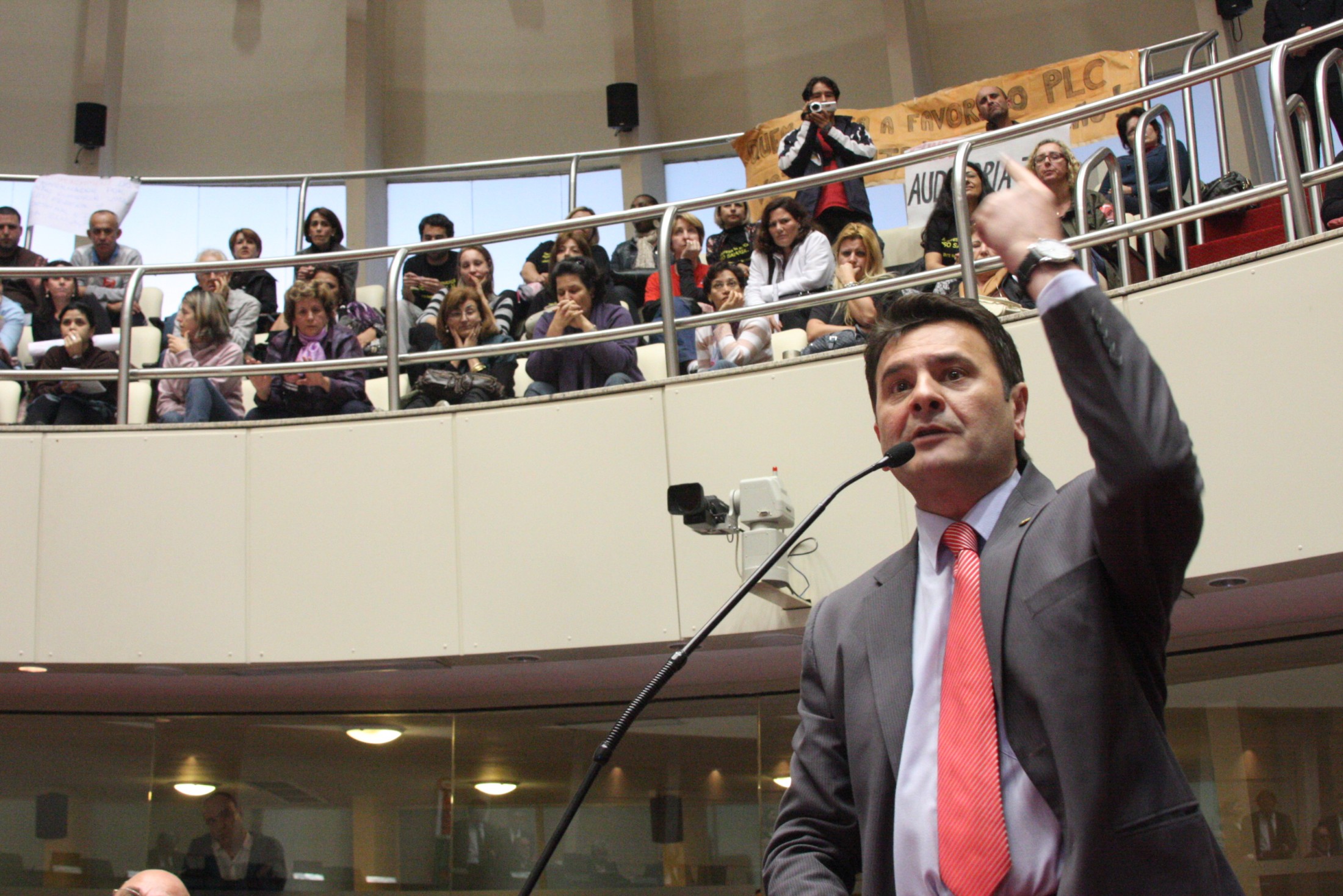 Deputado Elizeu Mattos (PMDB)