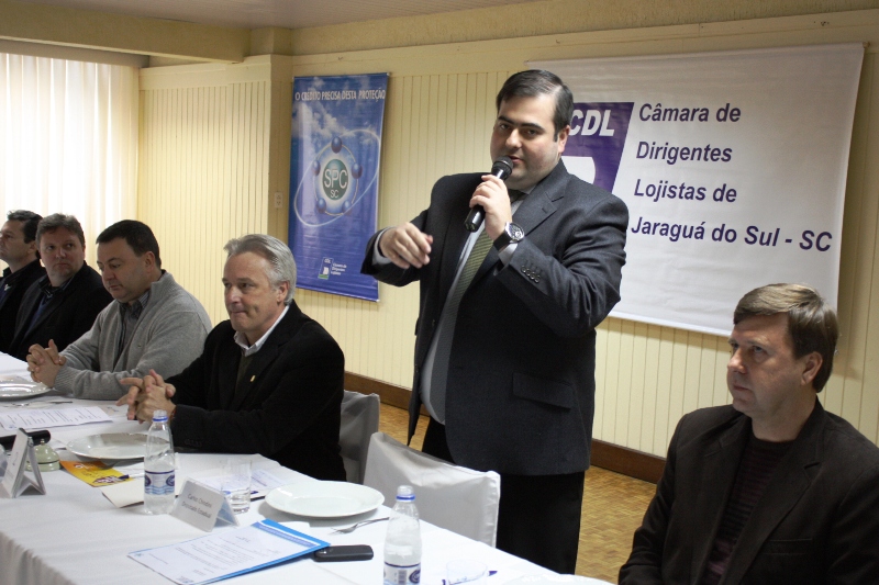 Deputado Carlos Chiodini (PMDB)