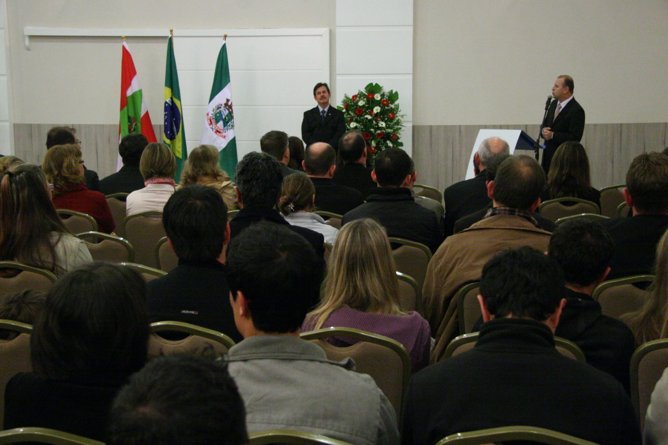 Lançamento do livro 'Do Velho Chapecó a Chapecó  - o Legislativo Catarinense Resgatando a História da Cidade - 1917/2010'